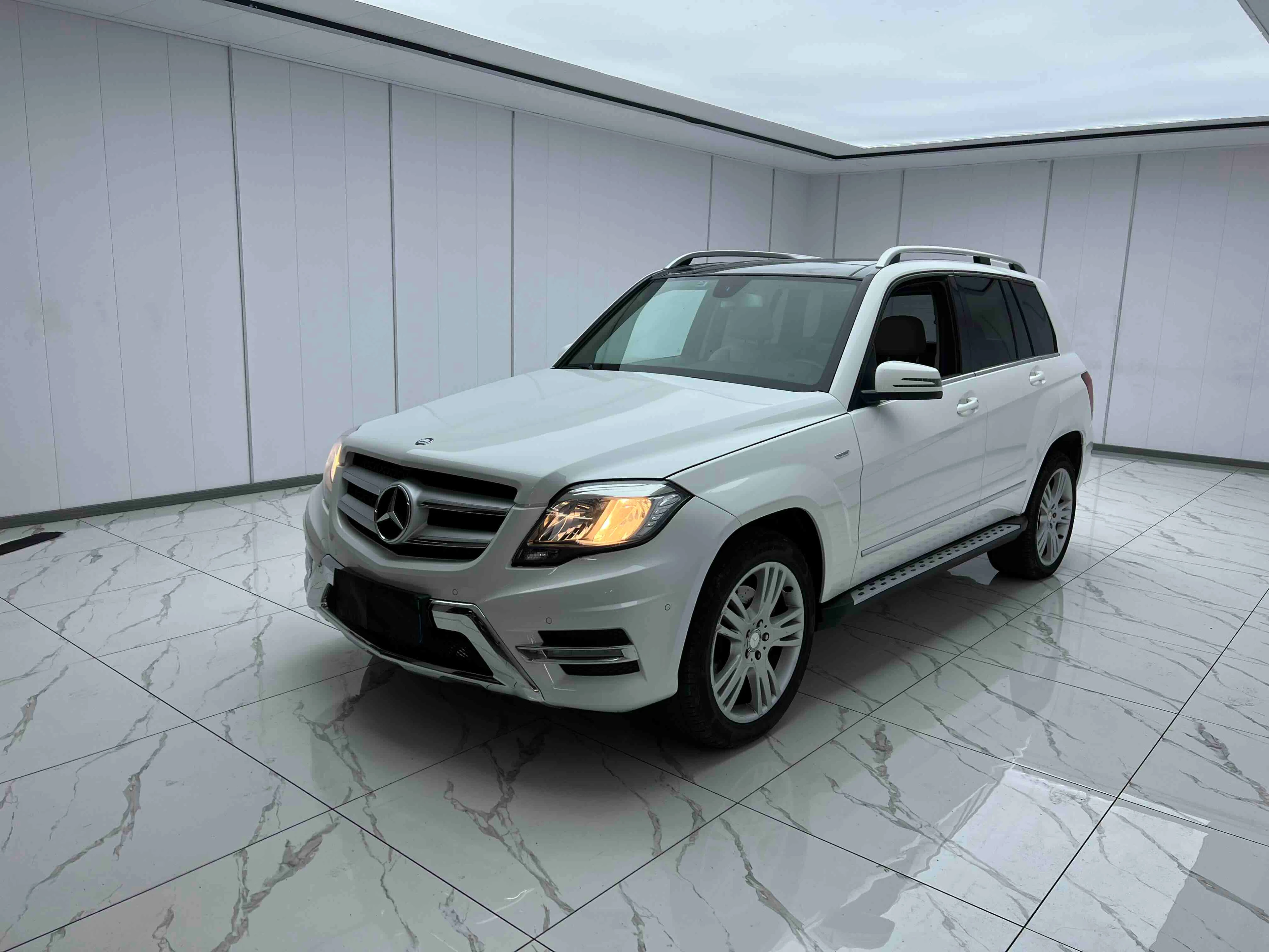 Mercedes-Benz GLK260 4WD