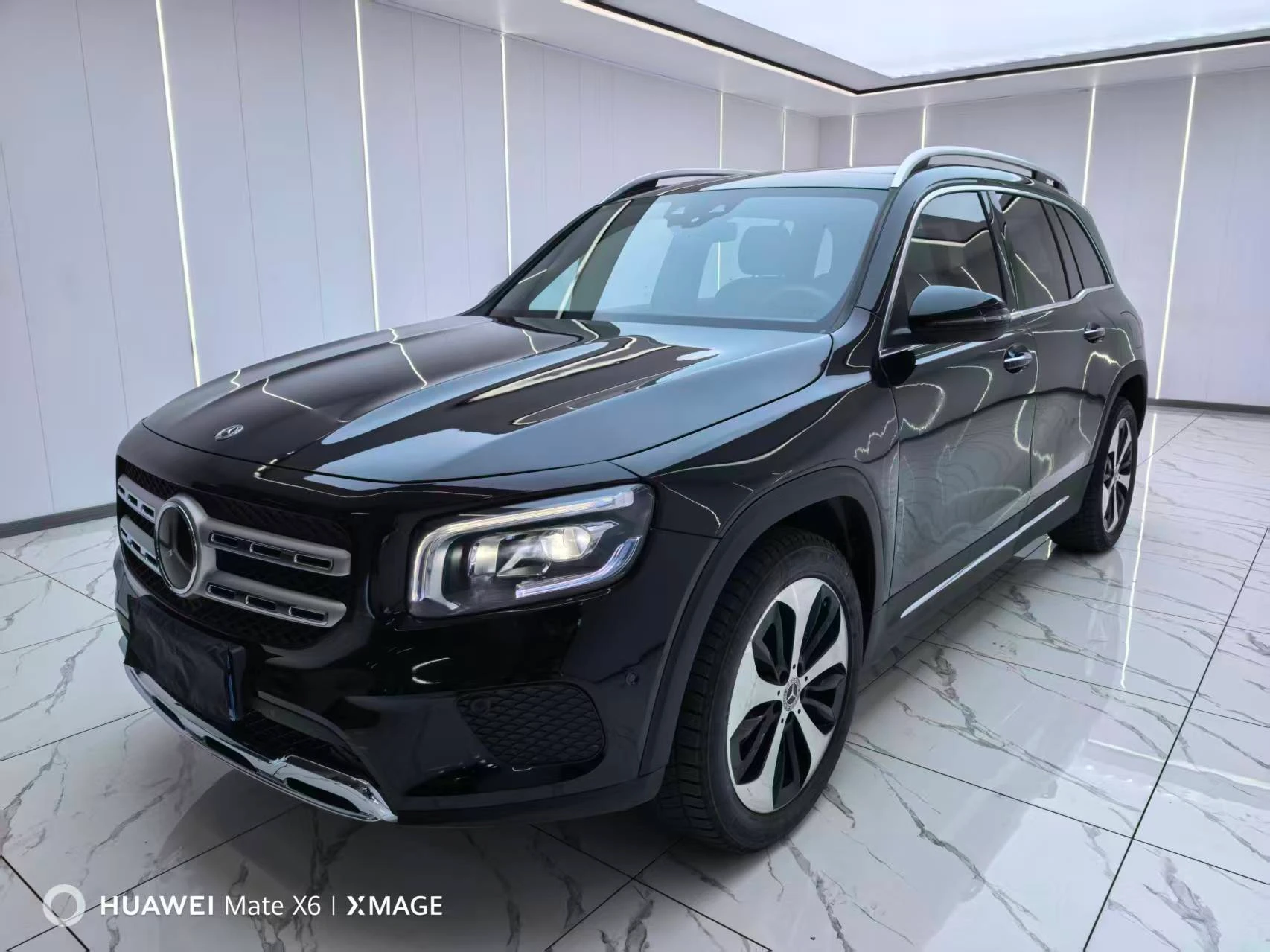 Mercedes-Benz GLB200 - Fashion Edition - 2WD