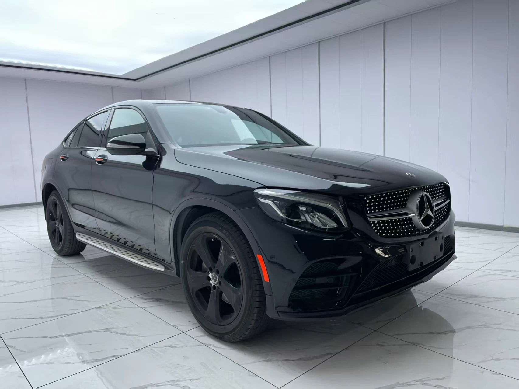 Mercedes-Benz GLC200 