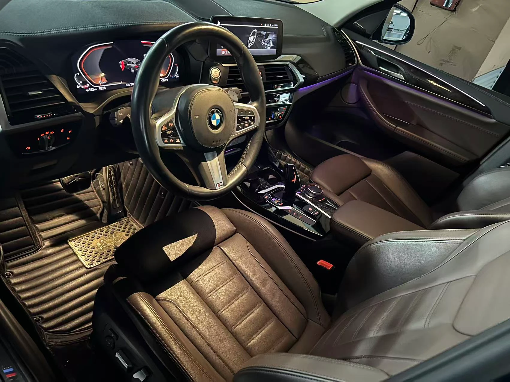 BMW X3 30 X Drive - interior