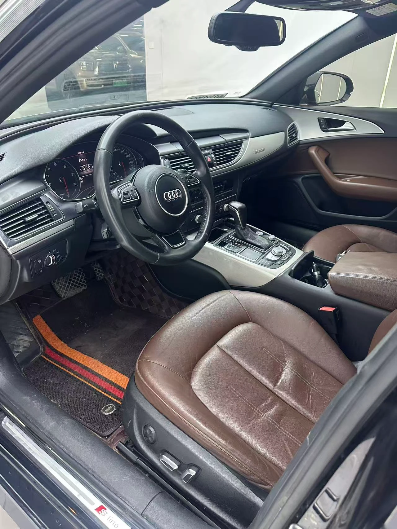 Audi A6 45 TFSI - interior