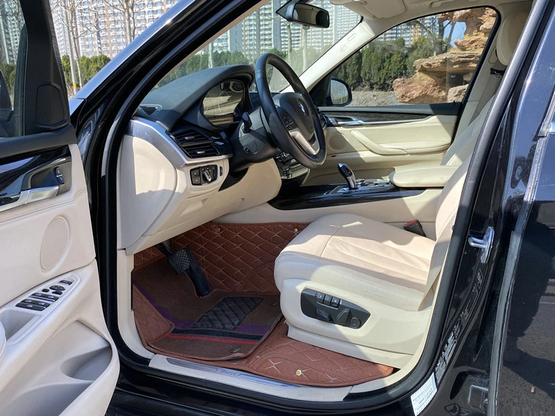 BMW X5 - interior