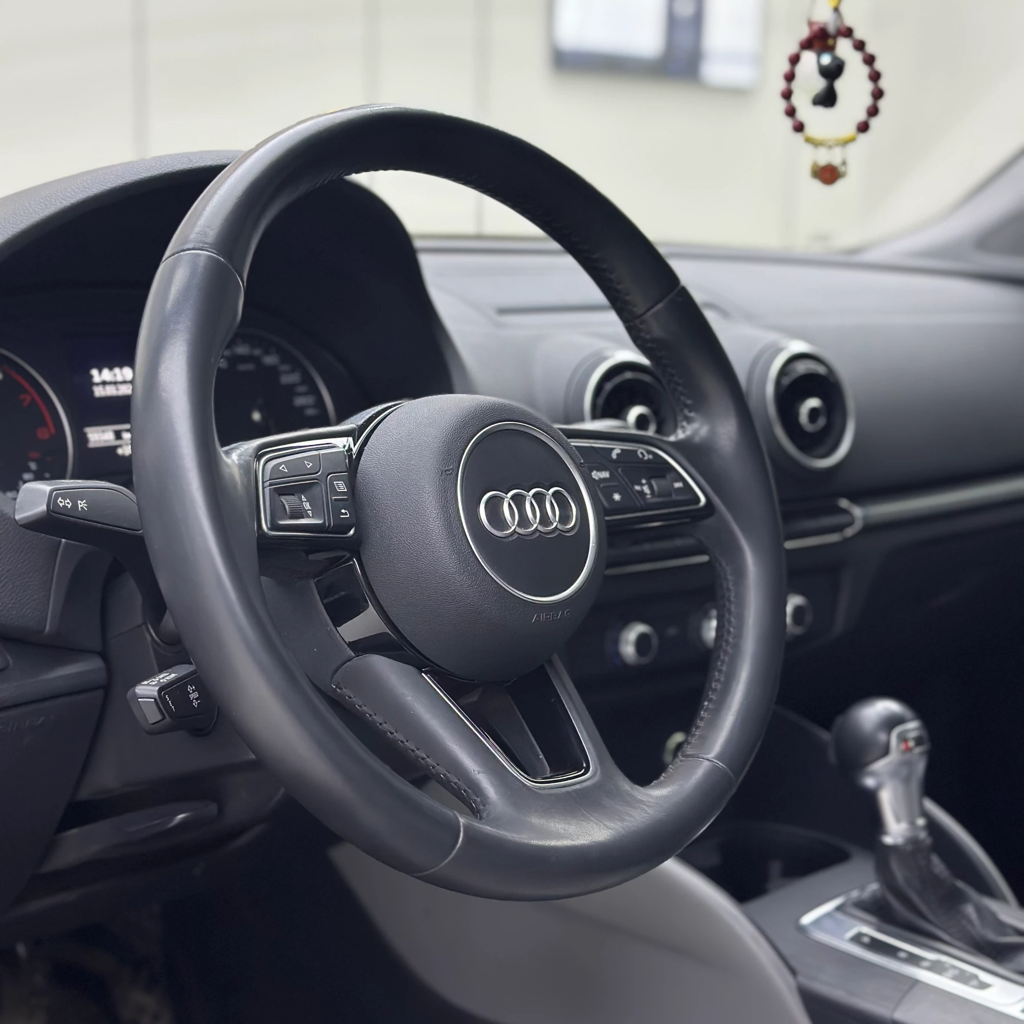Audi A3 35 TFSI - interior