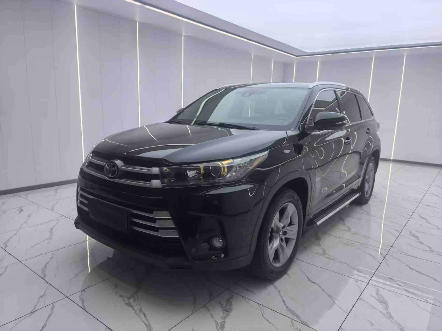 Toyota Highlander 2.0T AWD