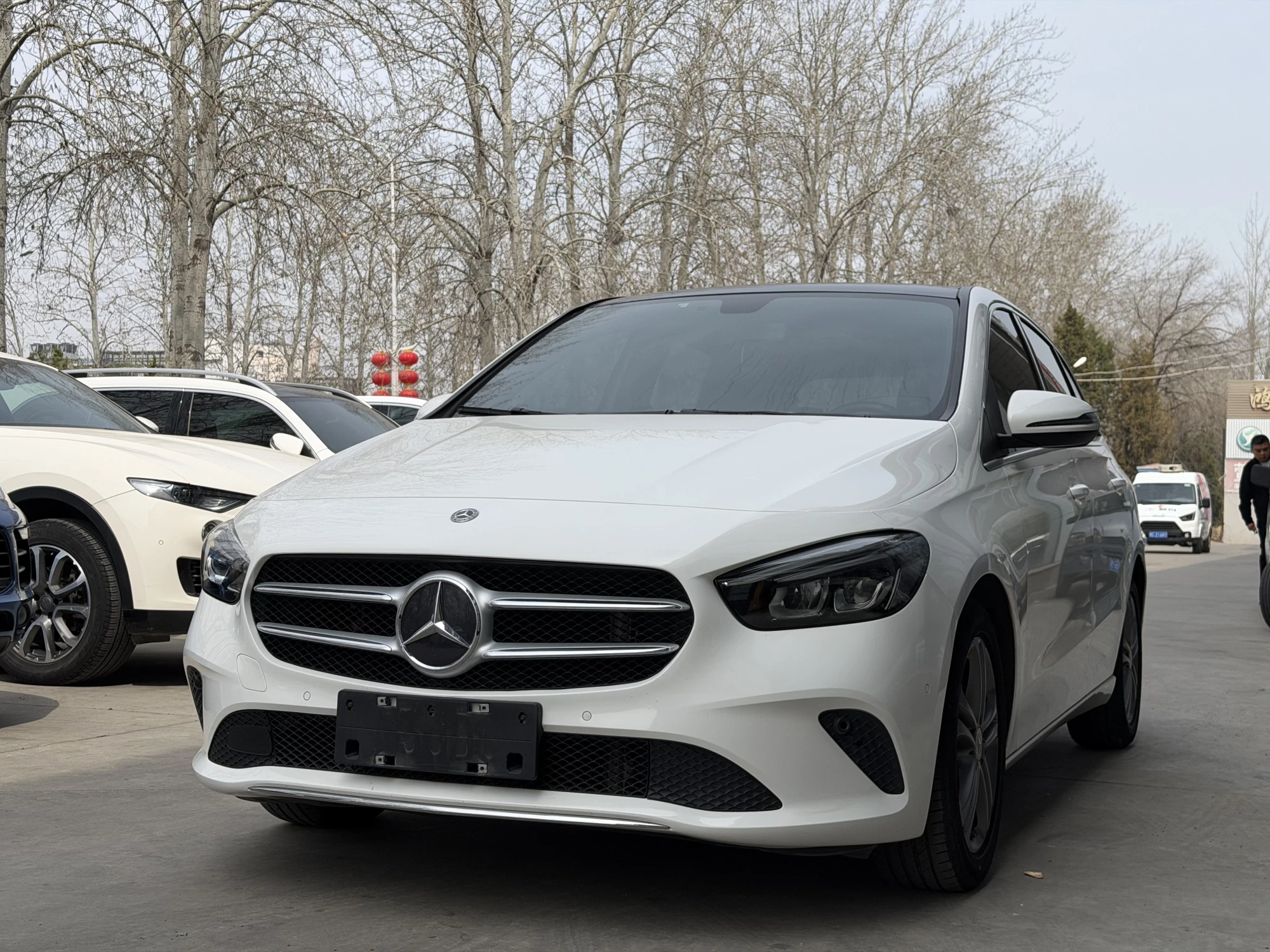 Mecedes Benz B200 