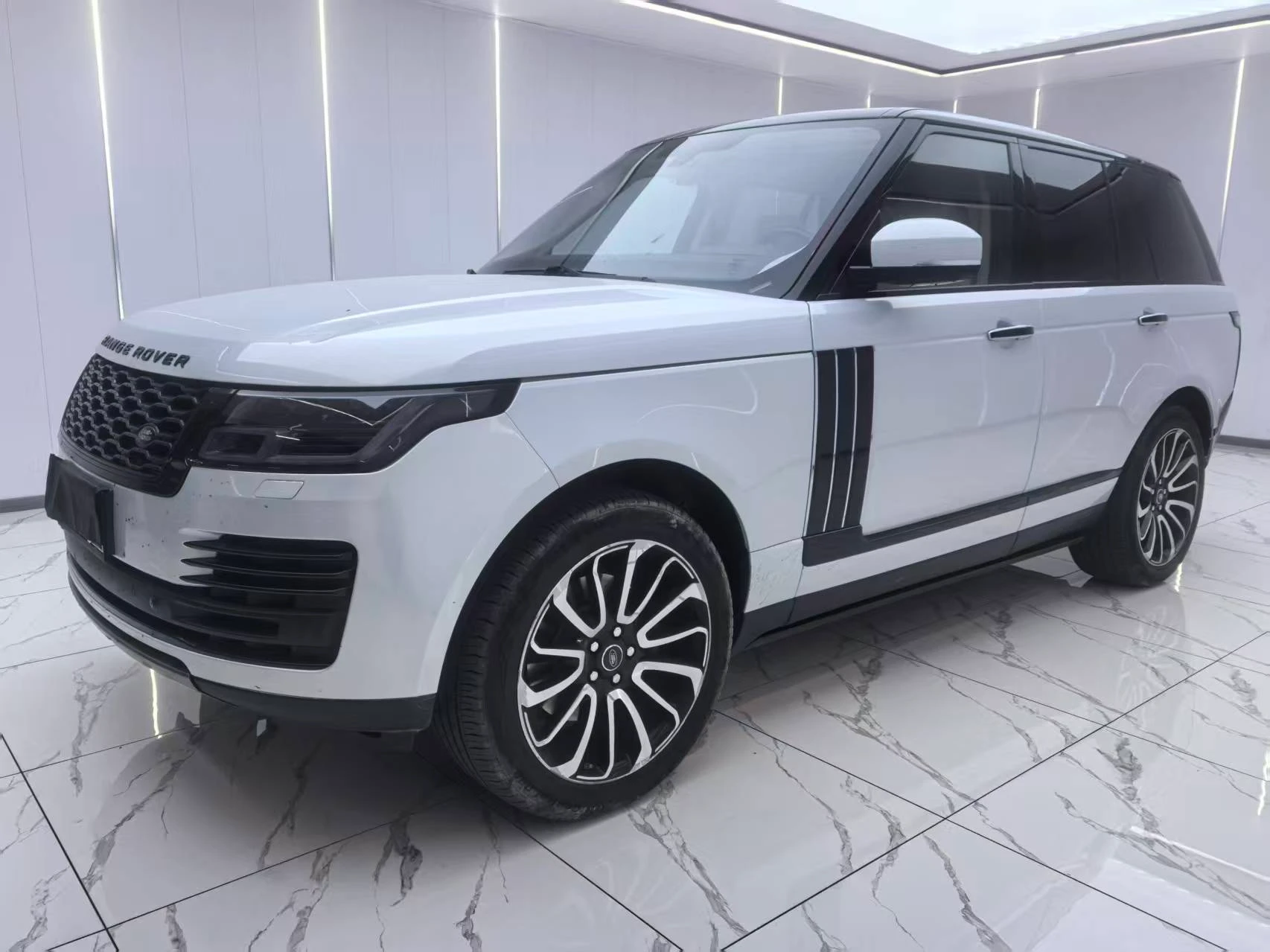 Land Rover Range Rover Standard 