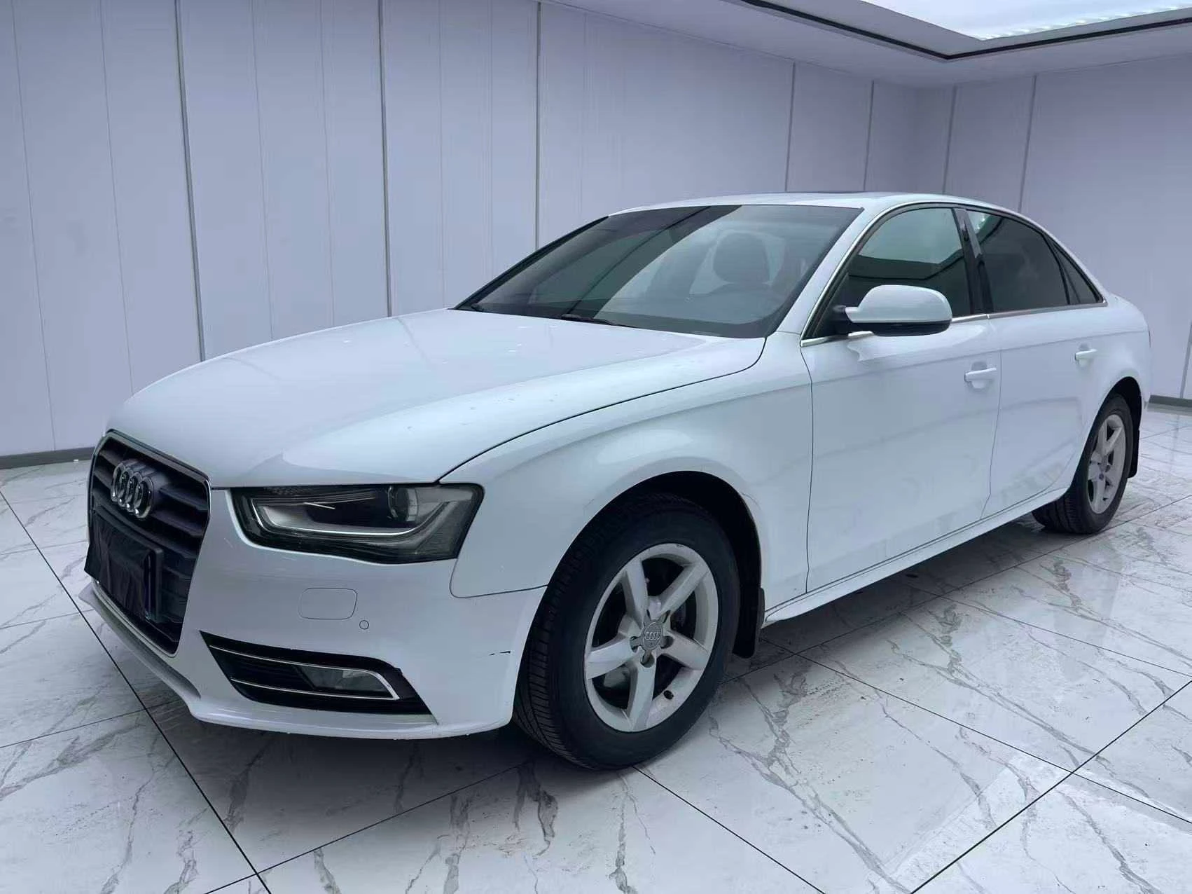 Audi A4 Luxury