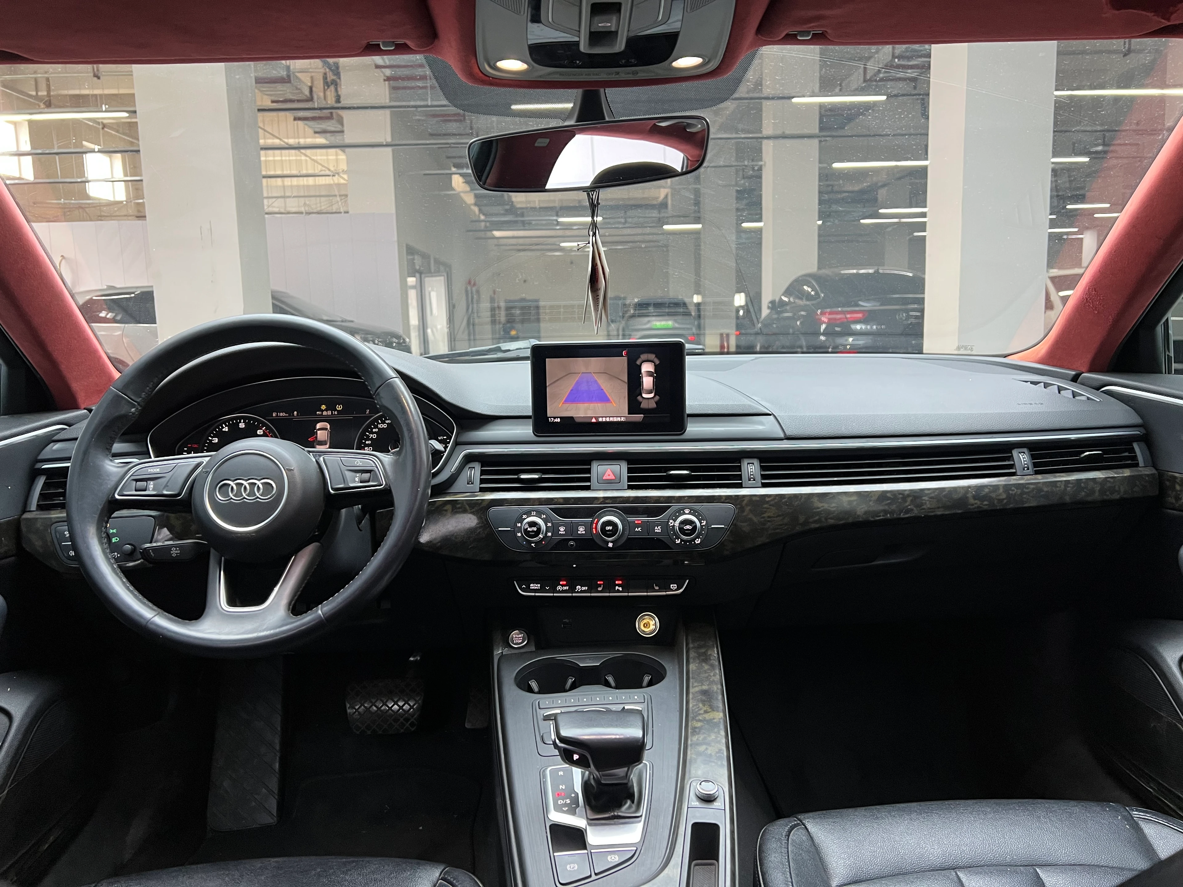 Audi A4L 2.0T 30th Anniversary 40 TFSI  - interior