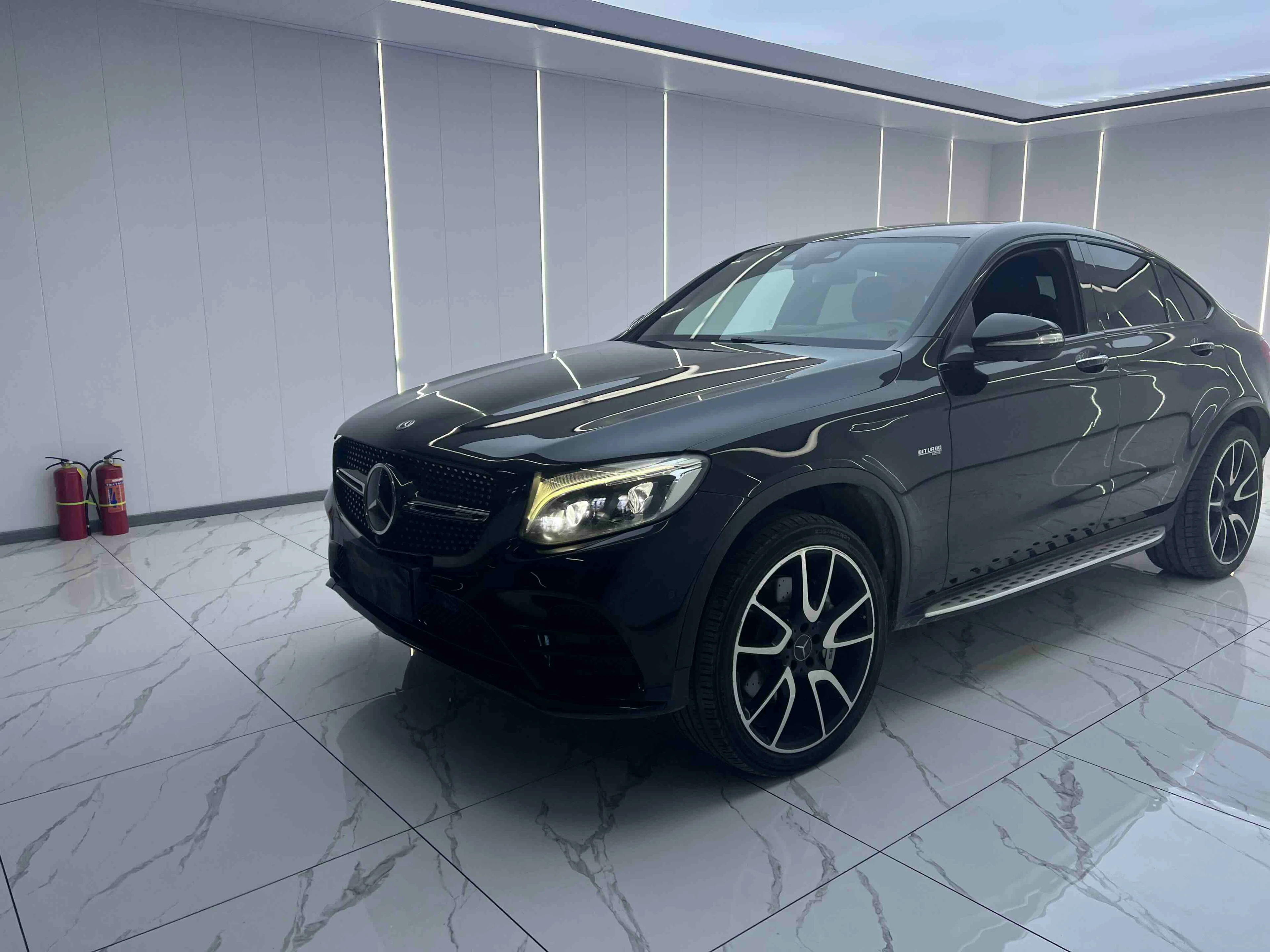 Mecedes Benz GLC43 AMG 4WD