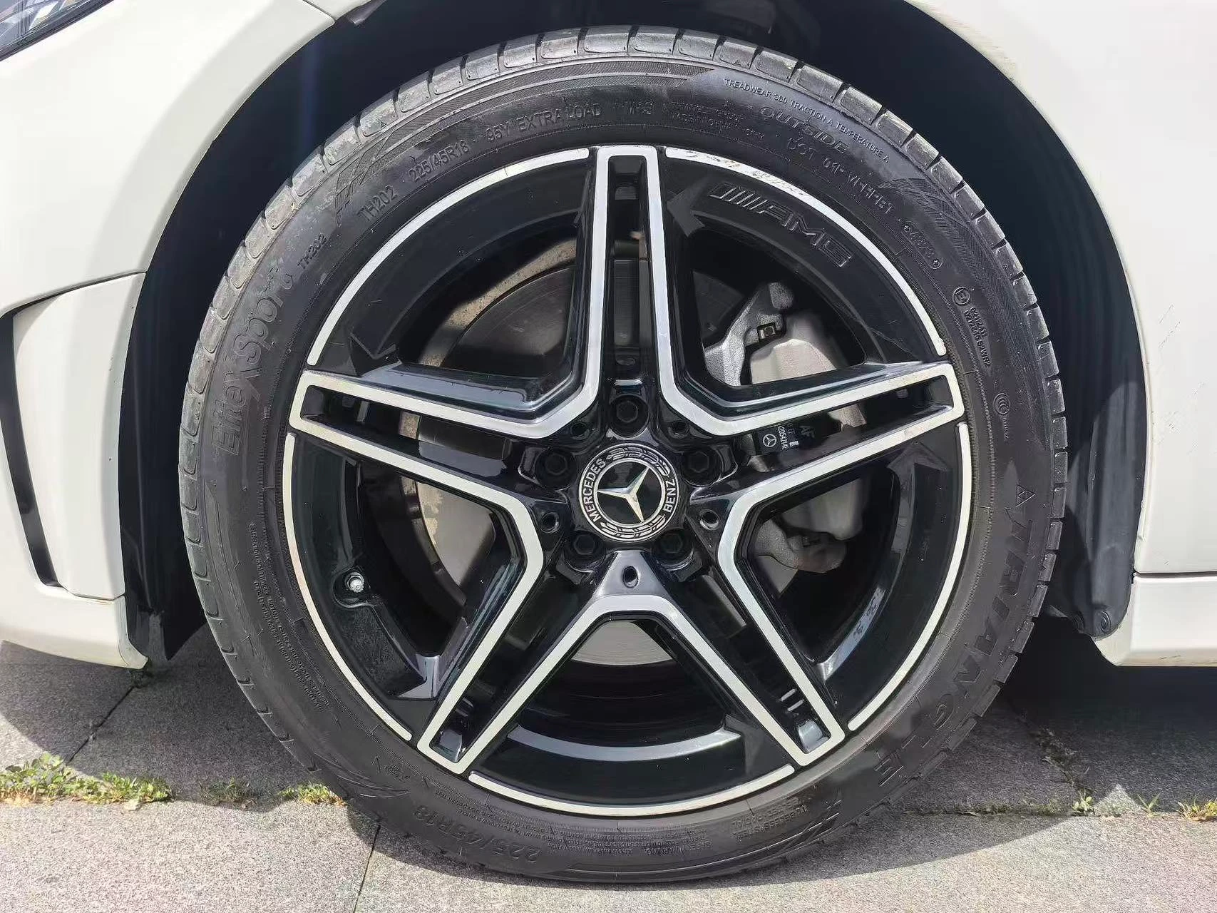 Mercedes Benz C 260 L Sport Star Edition - interior