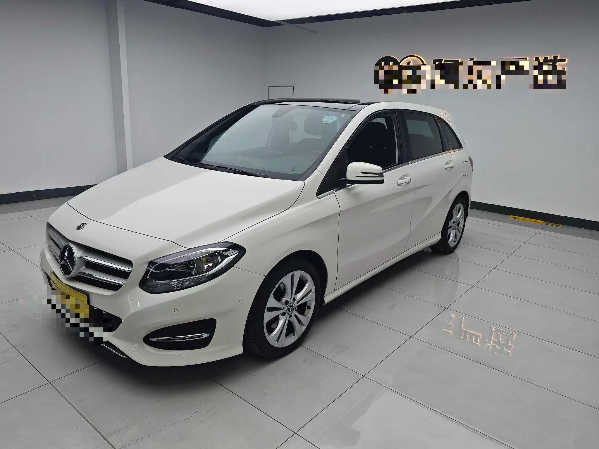 Mecedes Benz B200 