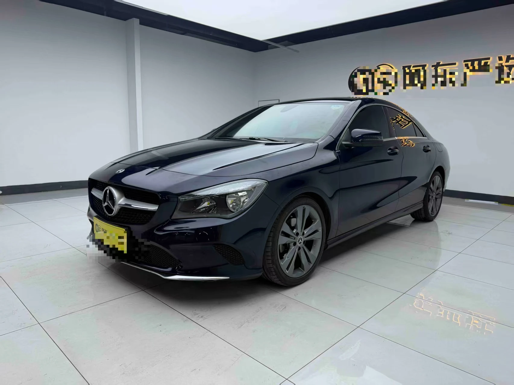 Mecedes Benz CLA200 