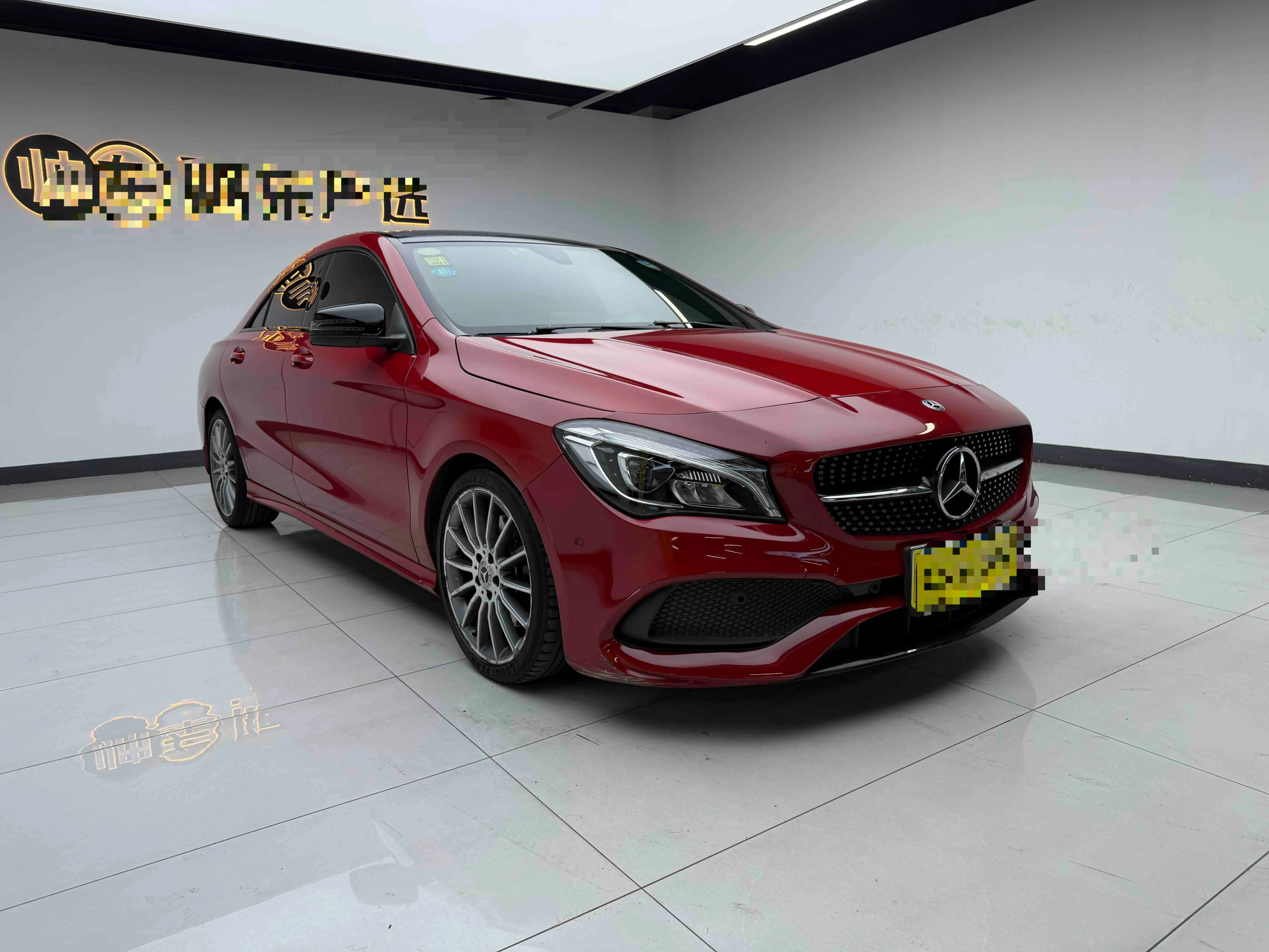 Mecedes Benz CLA220 4WD - Second Hand - Red - 2018