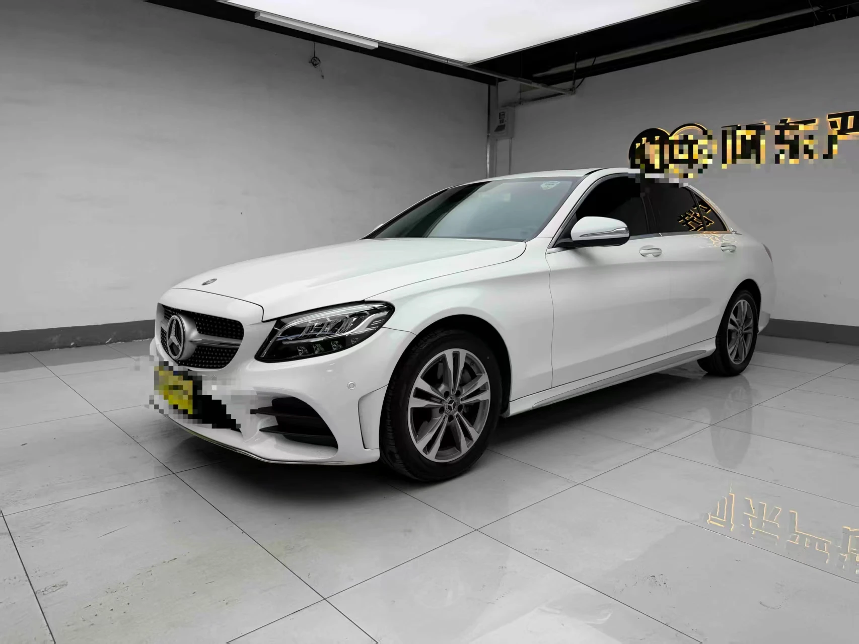 Mecedes Benz C200L