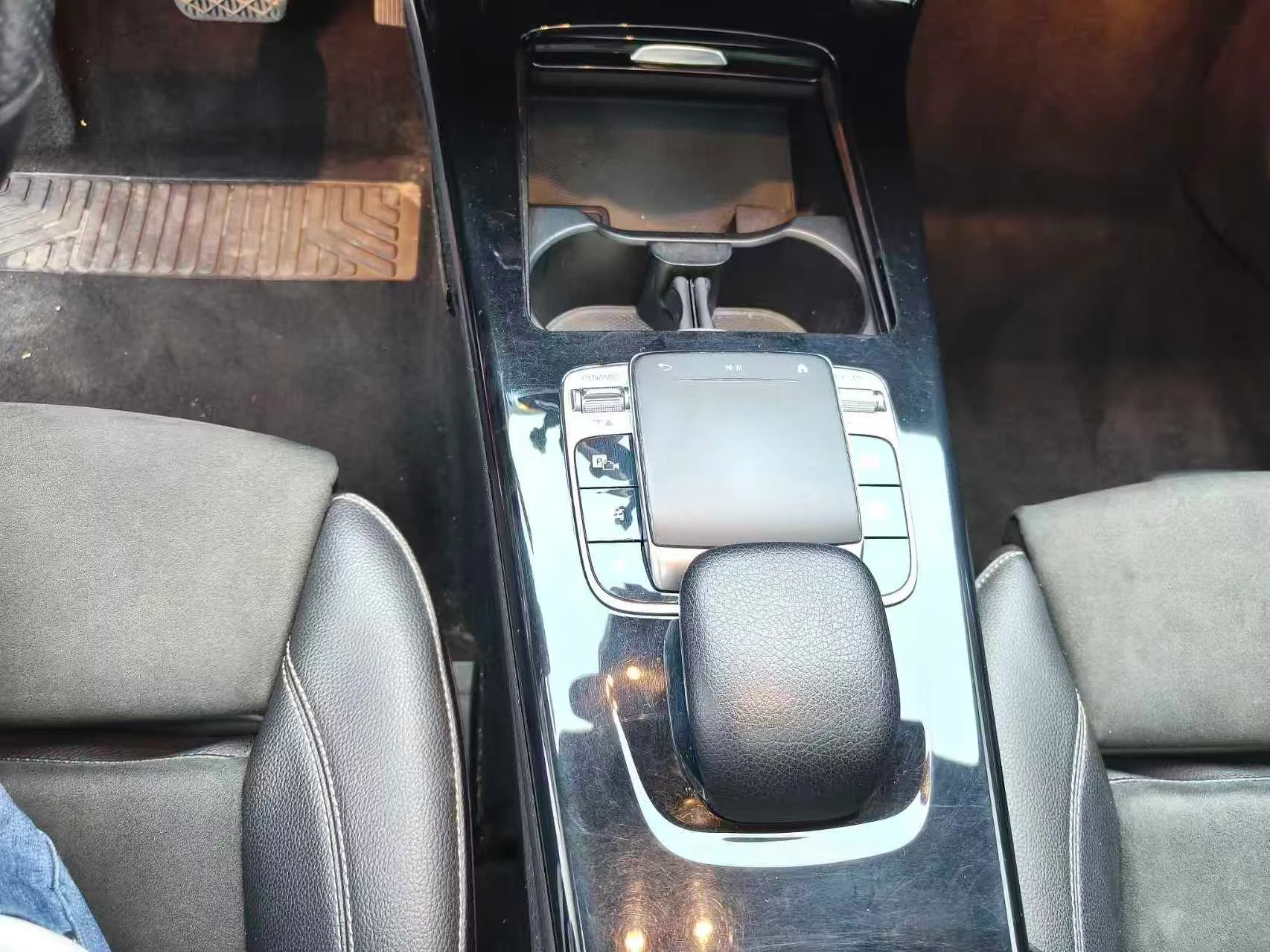 Mercedes Benz A200 L Sport  - interior