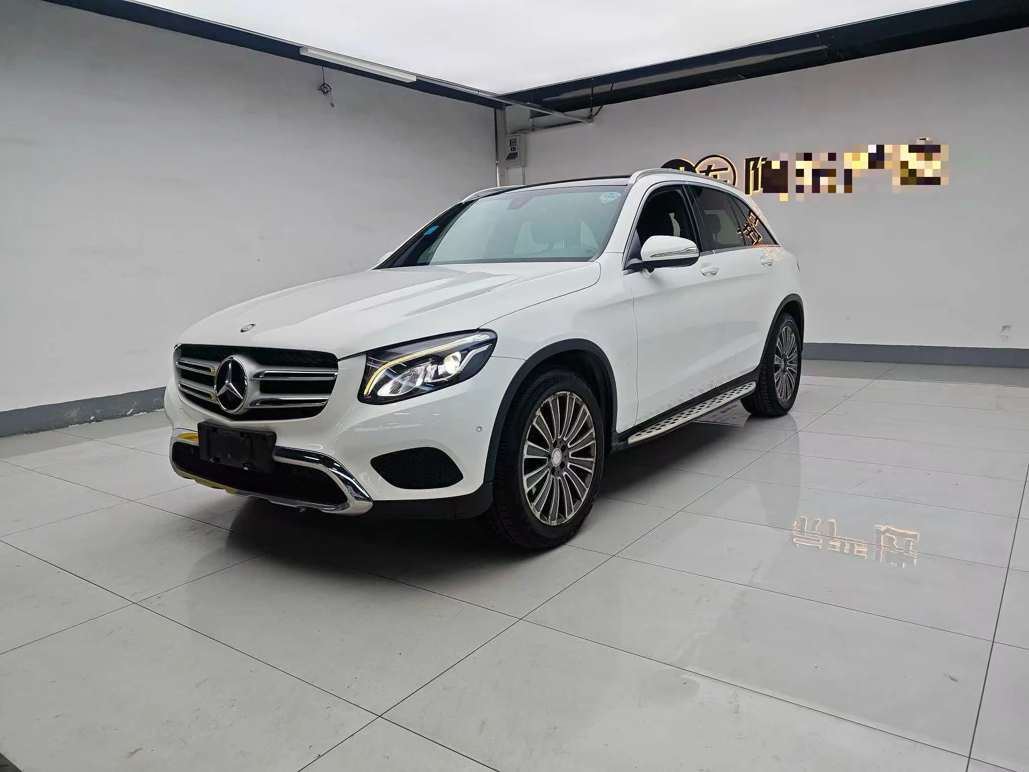 Mercedes Benz GLC200 4WD