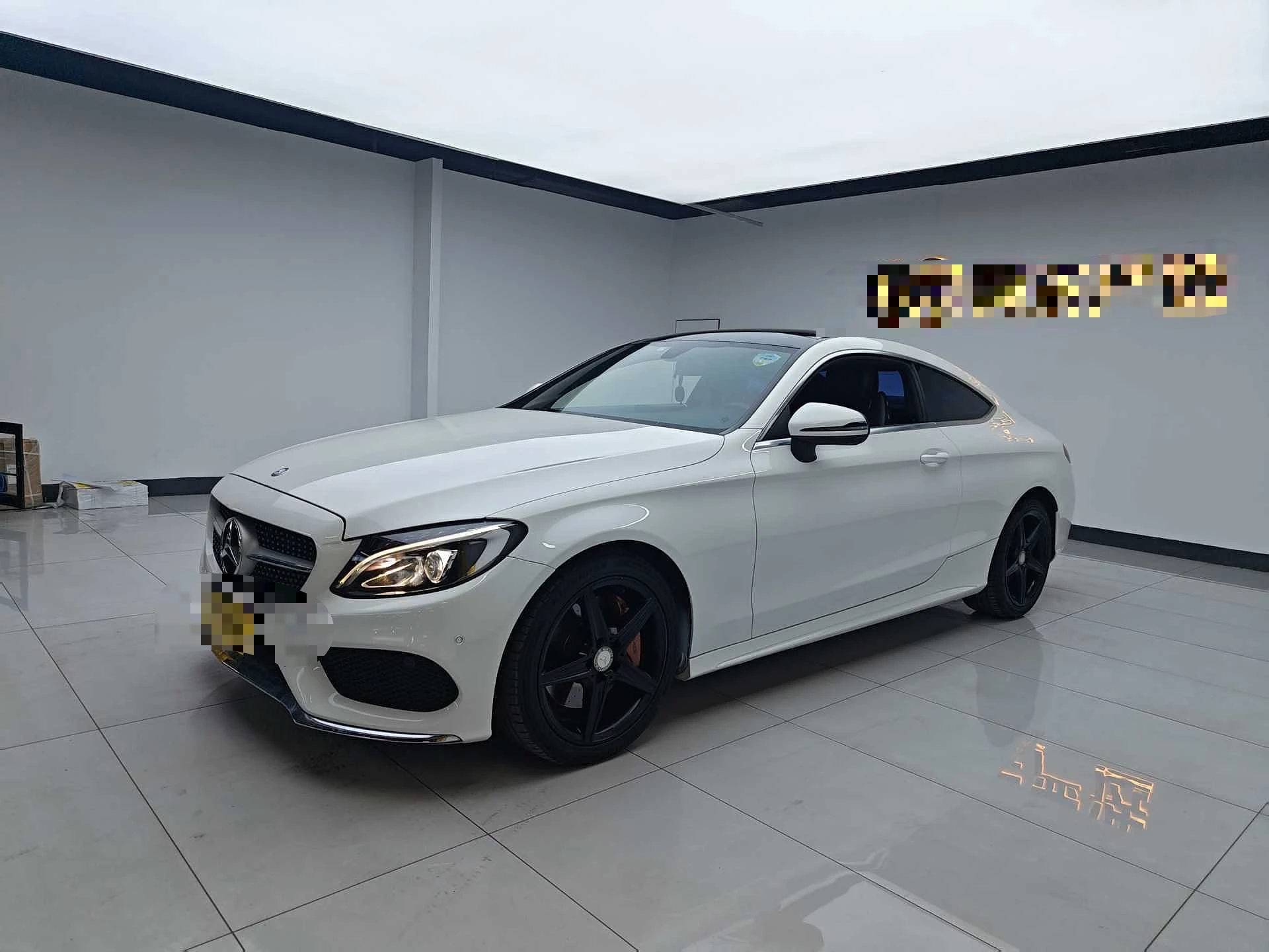 Mercedes Benz C200