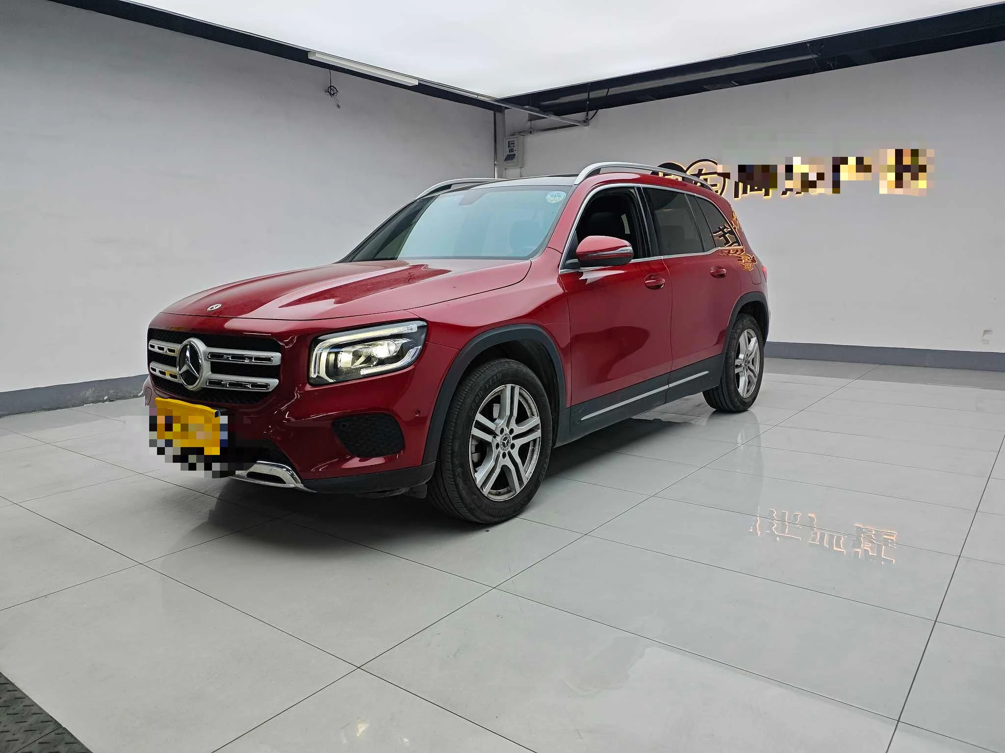 Mercedes Benz GLB200