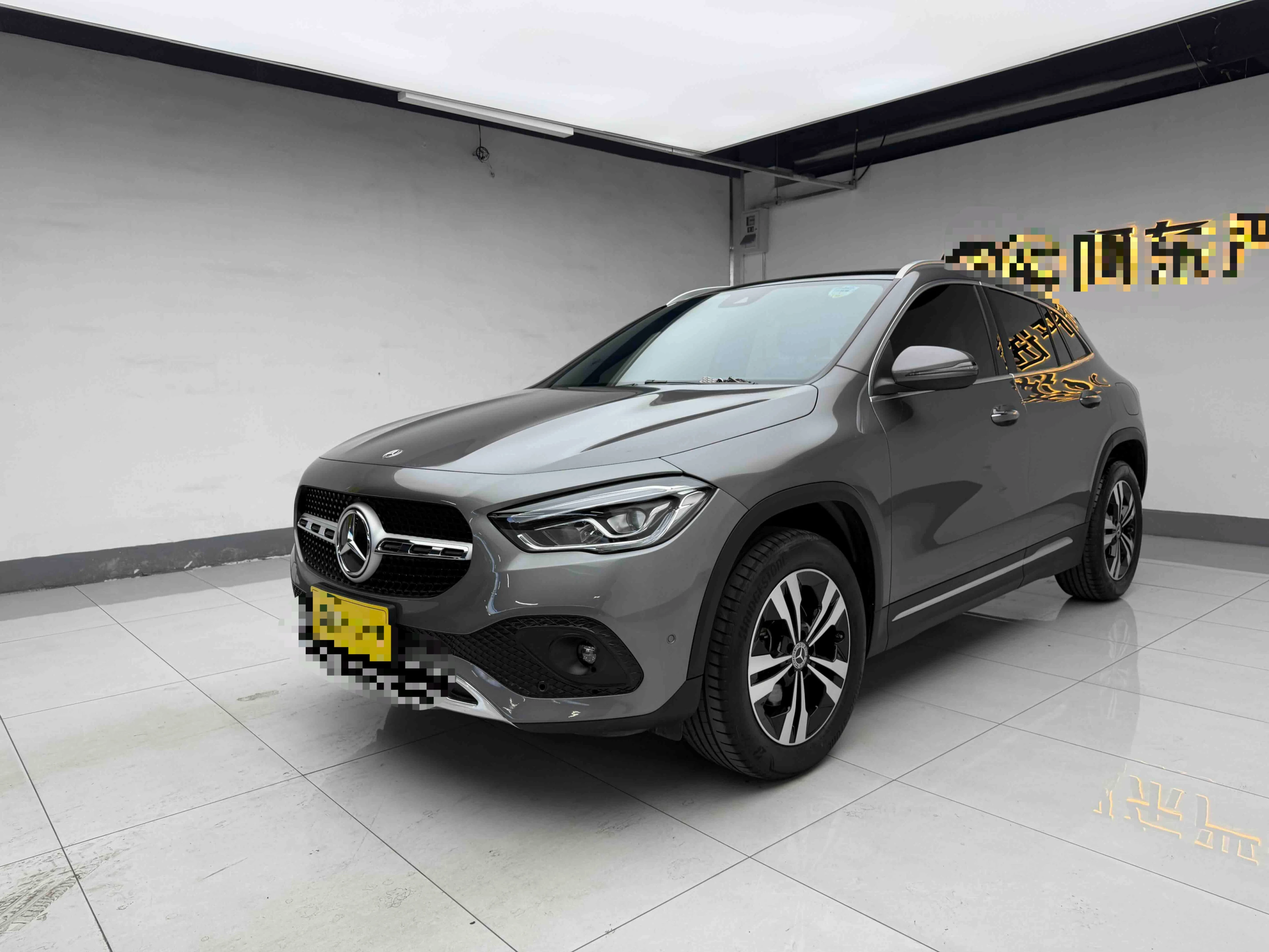 Mercedes Benz GLA200 - Second Hand - 2022 Grey
