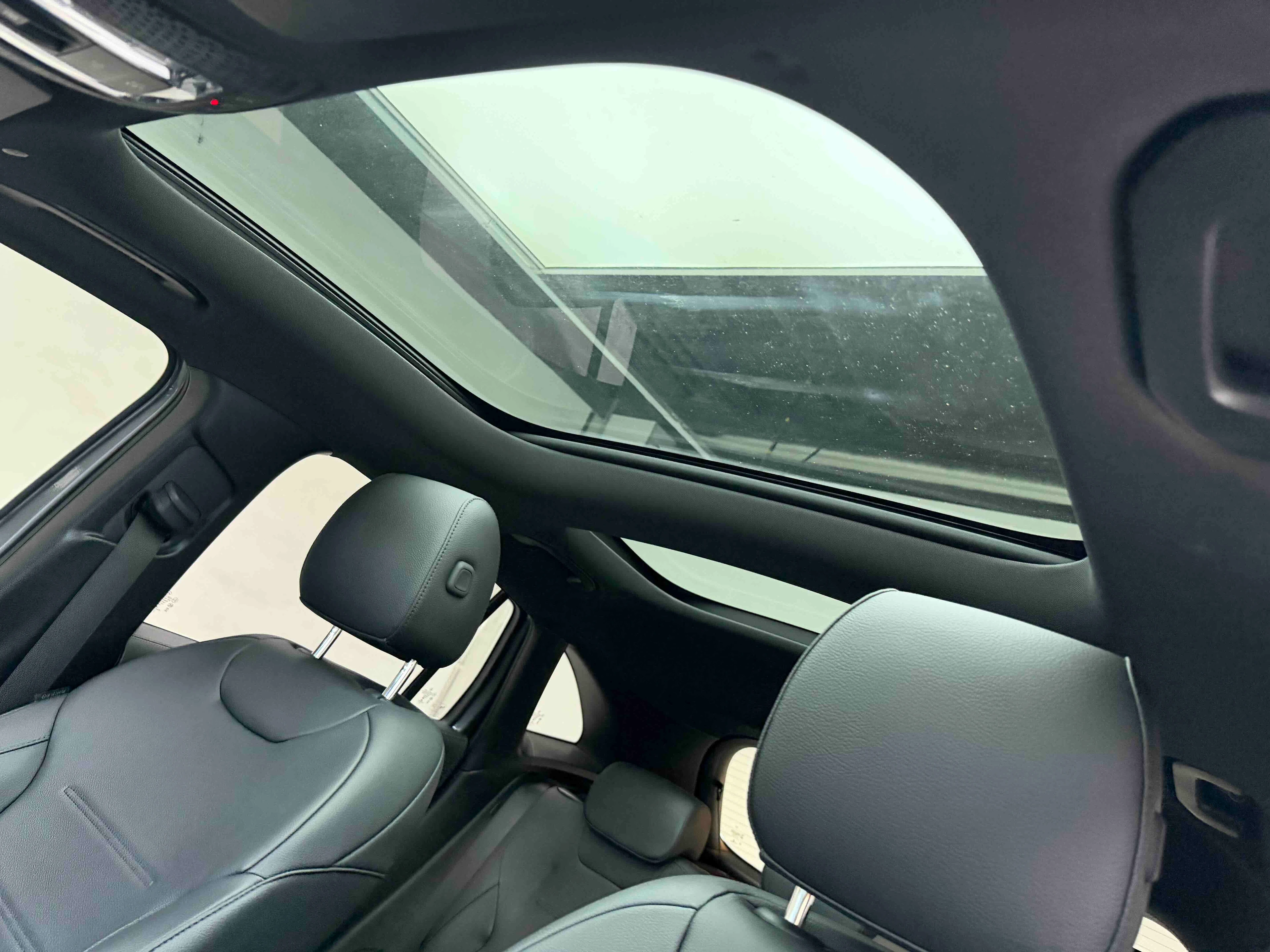 Mercedes Benz GLA200 - Second Hand - 2022 Grey - interior