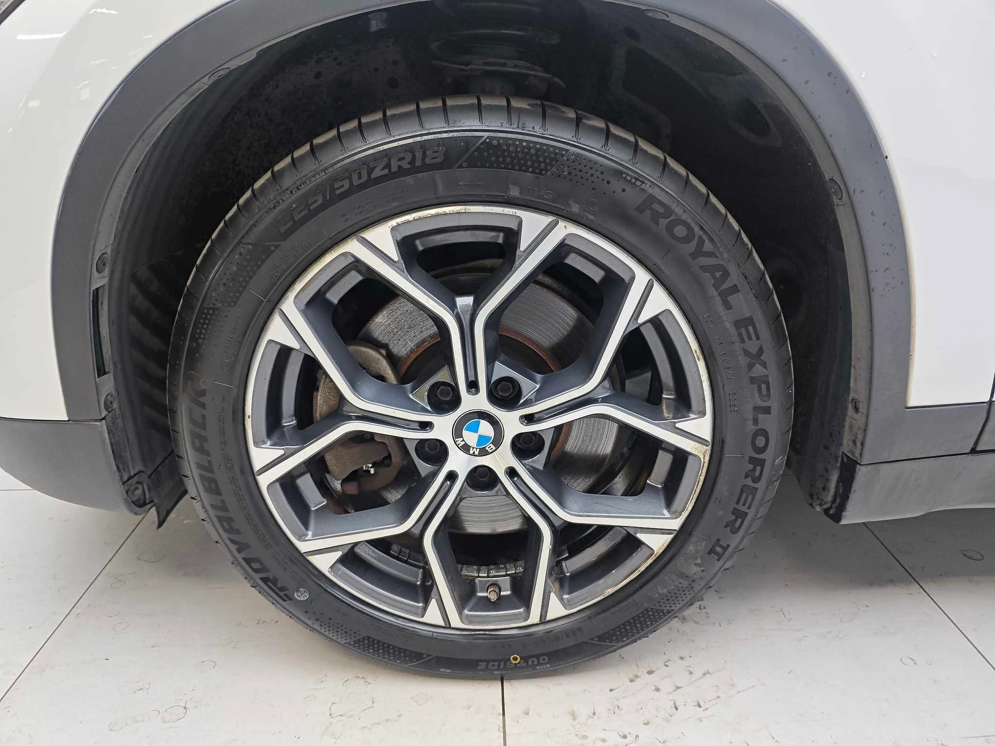 BMW X1 25Li - interior