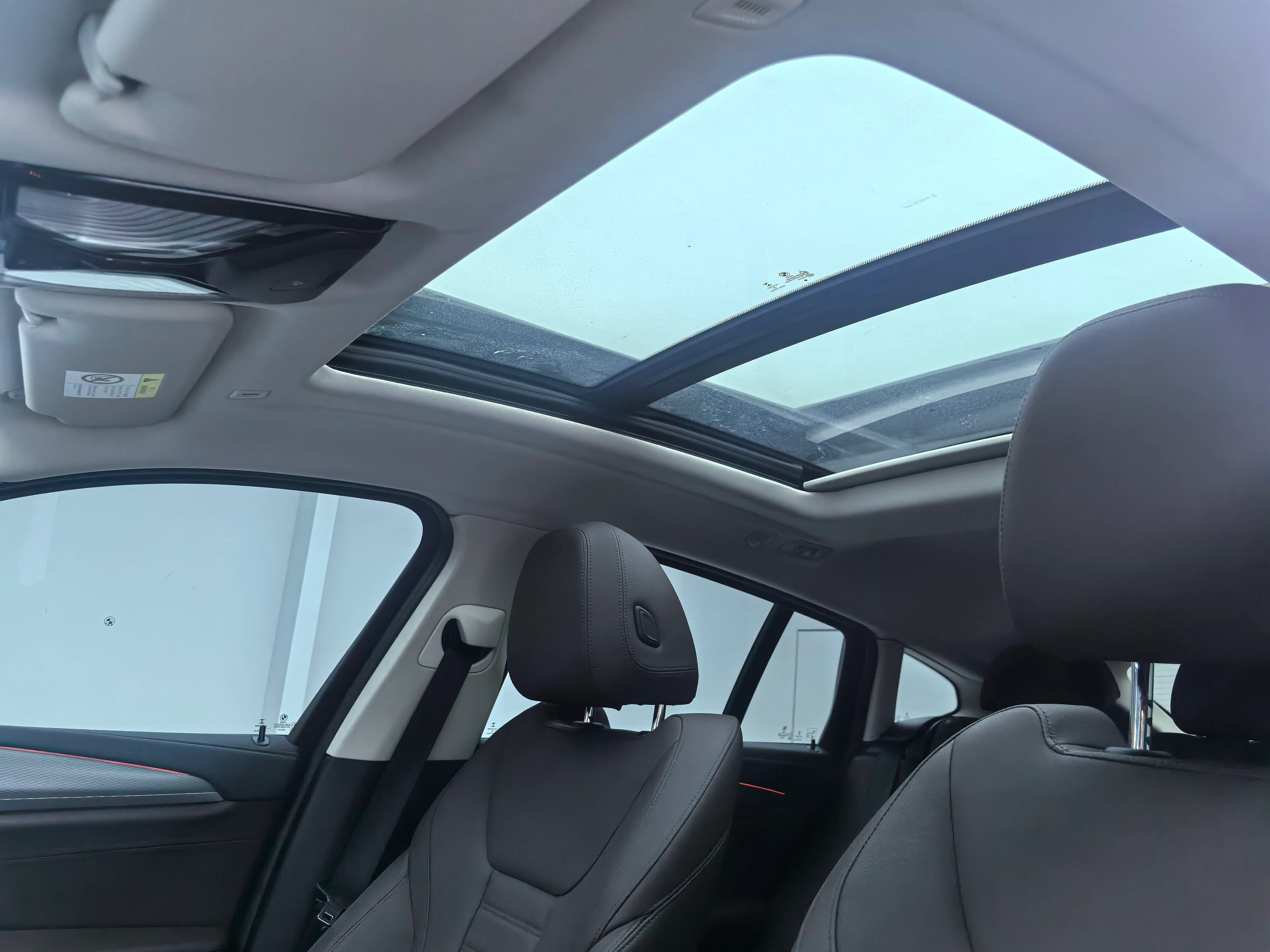 BMW X4 25i M Sport  - interior