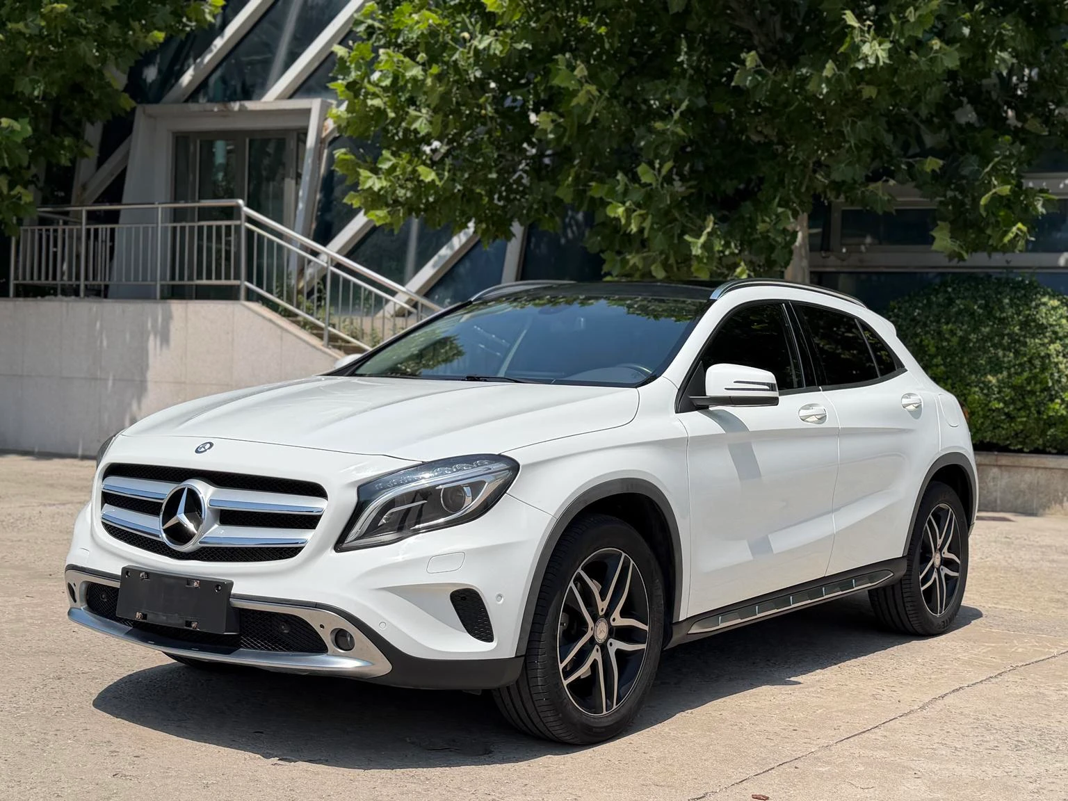 Mercedes-Benz GLA200