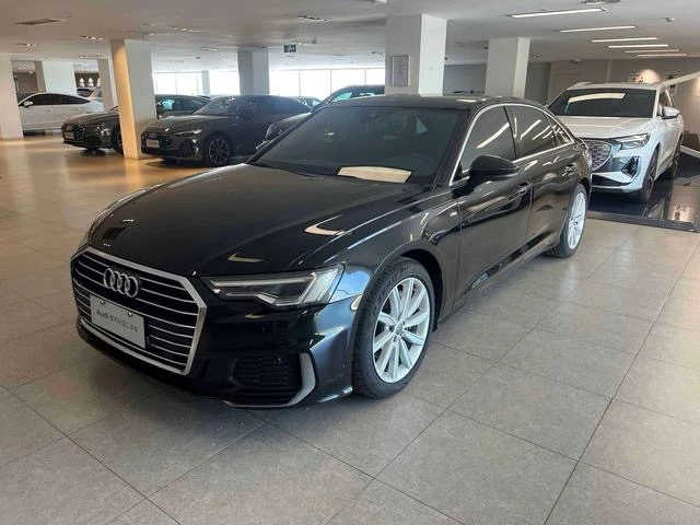 Audi A6L 45 TFSI Selection Sport Edition
