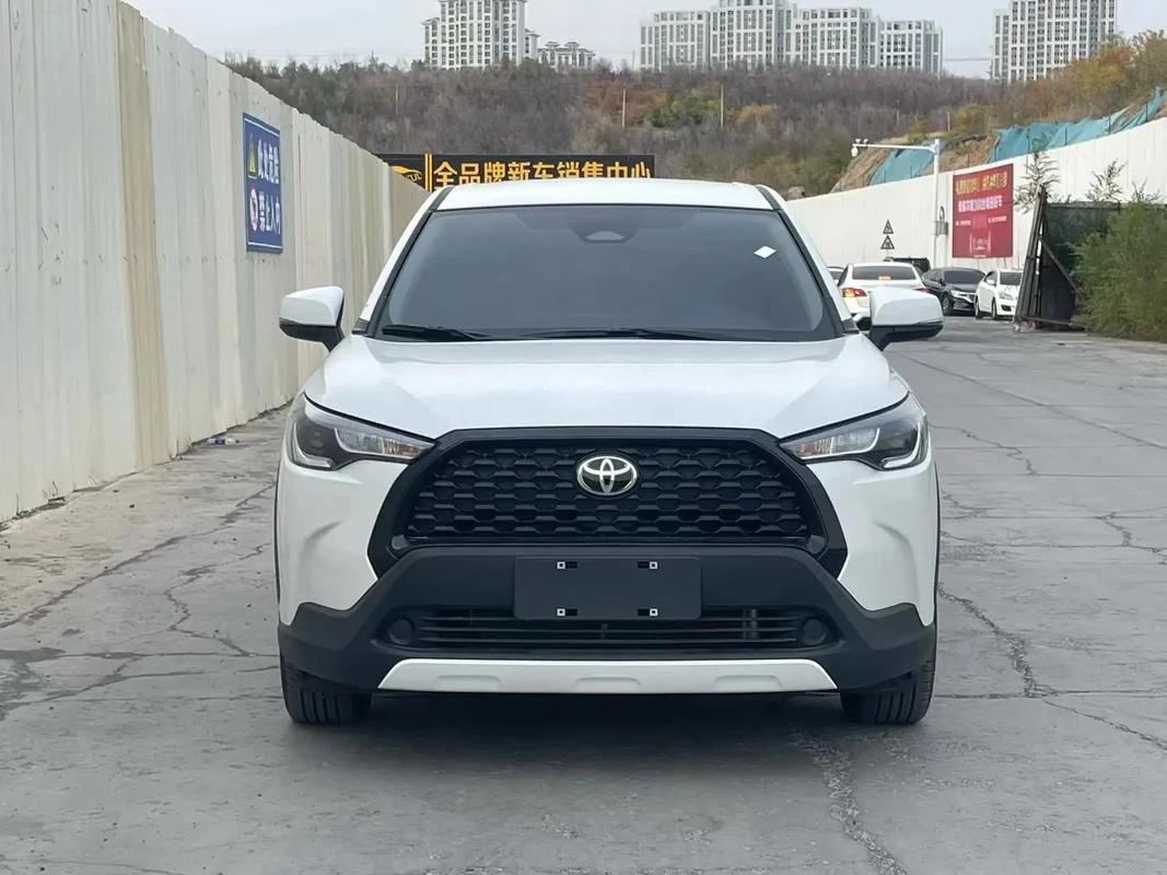 Toyota Corolla Cross 2.0L - exterior