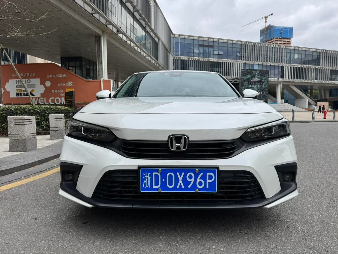 Honda Civic 240TURBO CVT Sport C-Position Special Edition - exterior