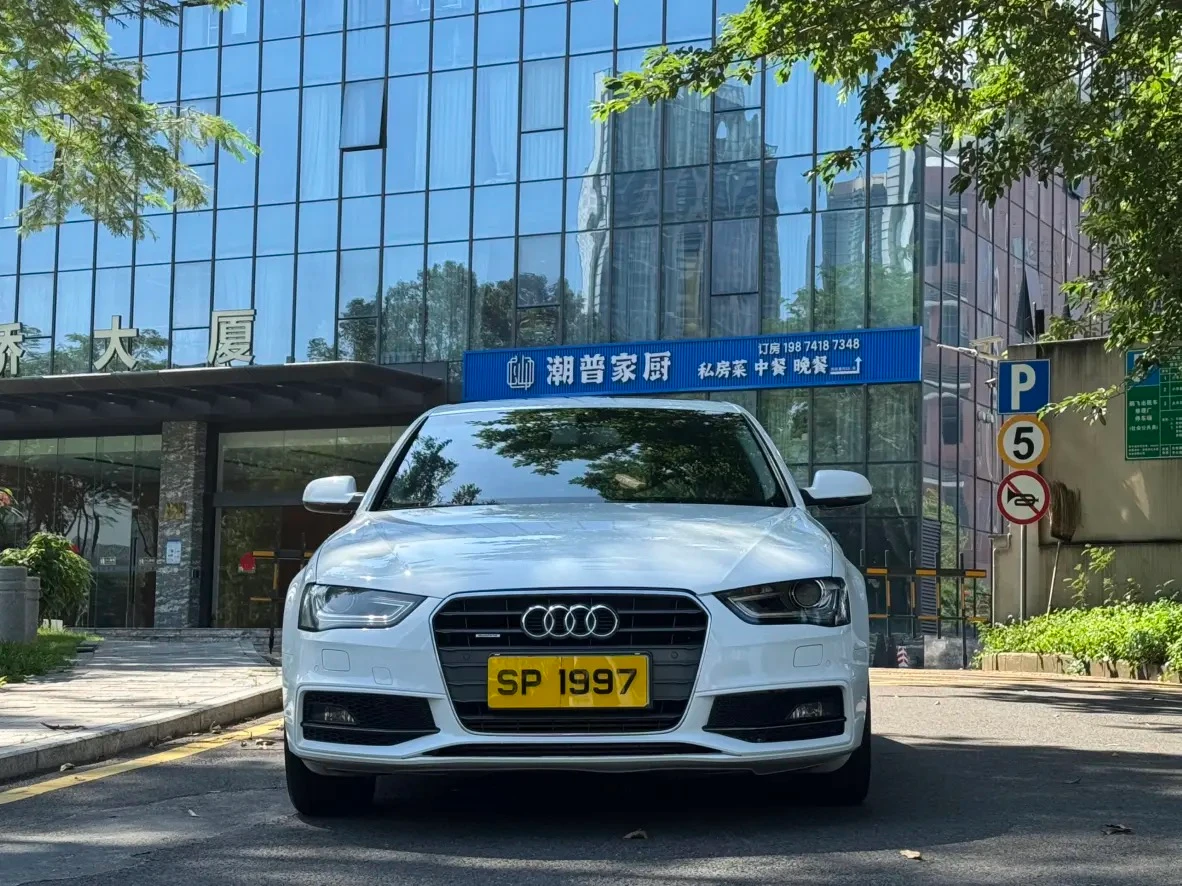 Audi A4L 45 TFSI Sport - exterior