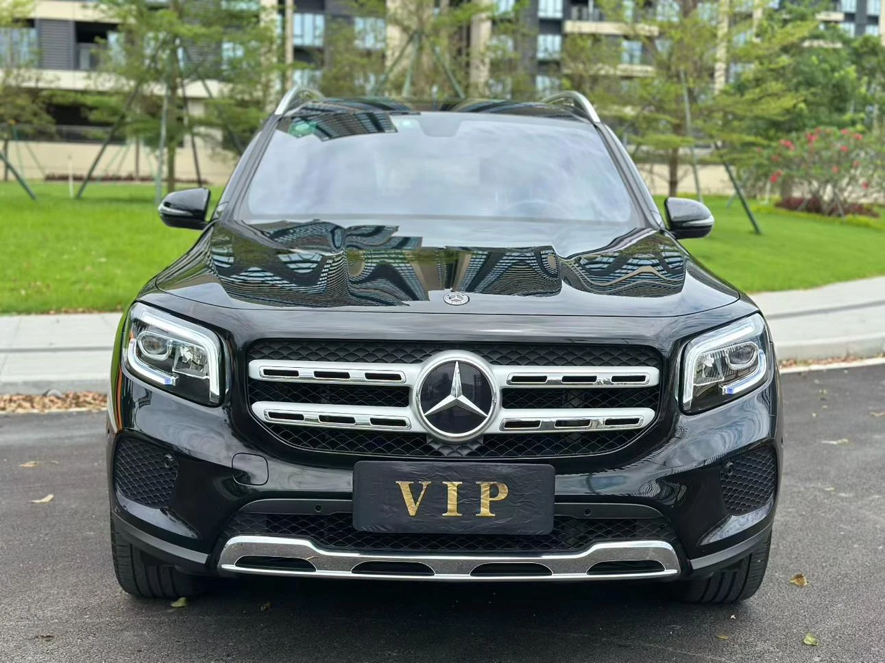 Mercedes-Benz GLB-Class GLB 200 Fashion - exterior