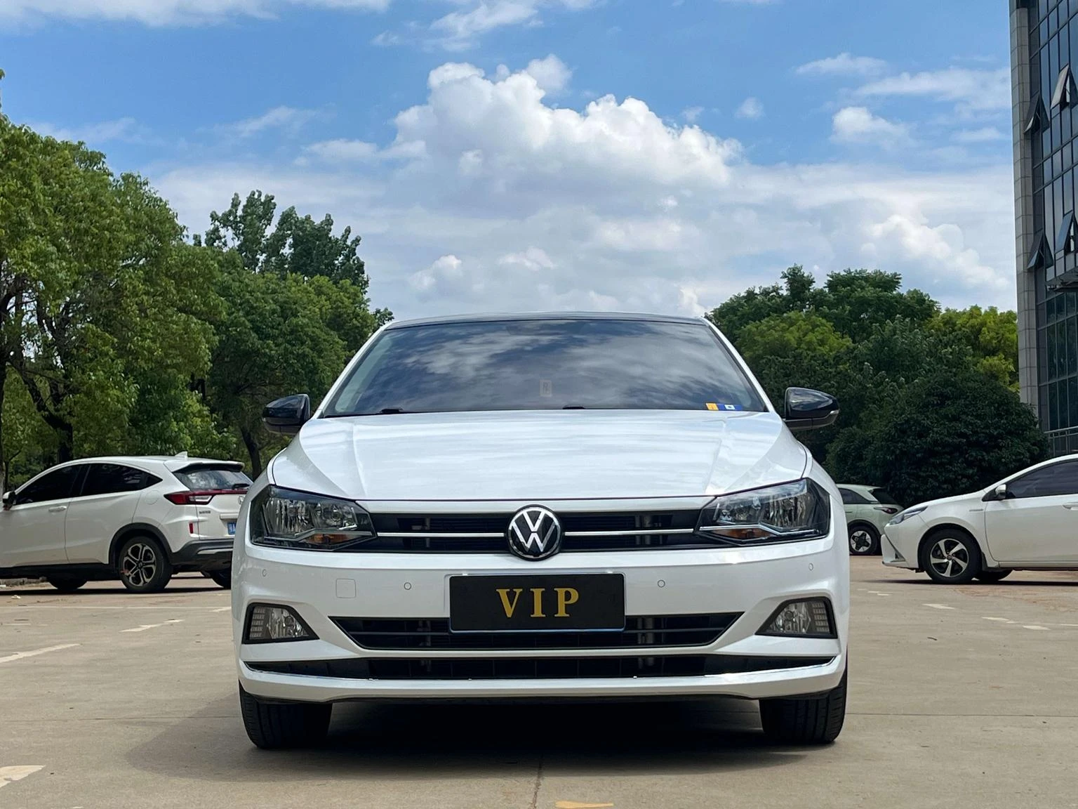 Volkswagen Polo Plus 1.5L Automatic Trendy Smart Supreme Edition - exterior