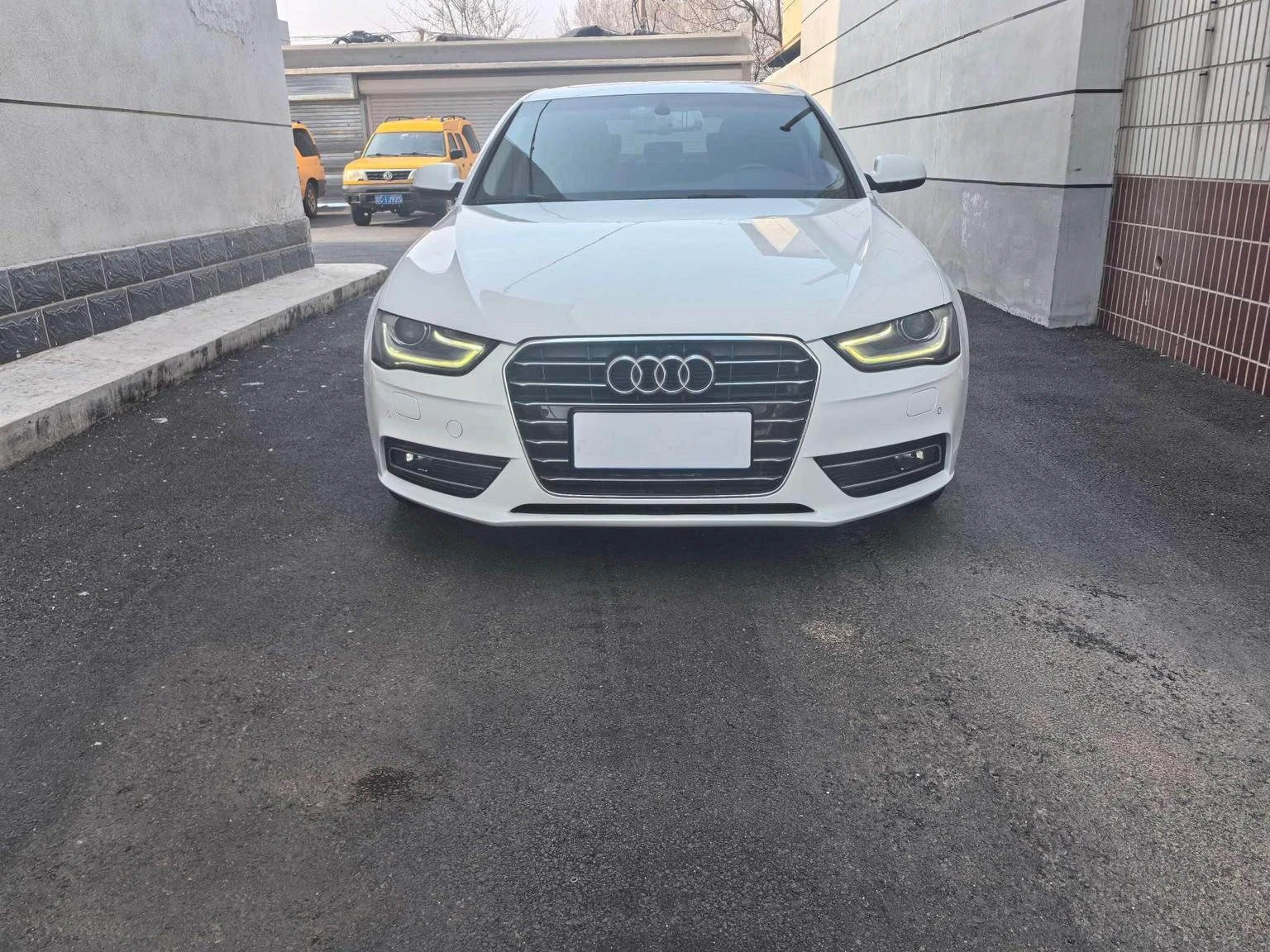 Audi A4L  35 TFSI Automatic Standard