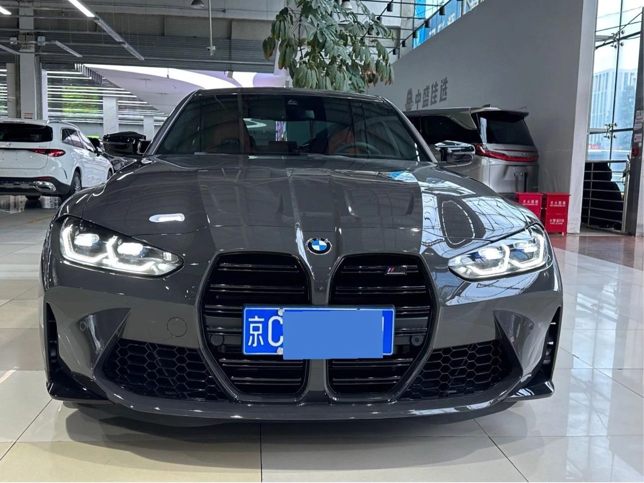 BMW M3 four-door sedan M xDrive - exterior
