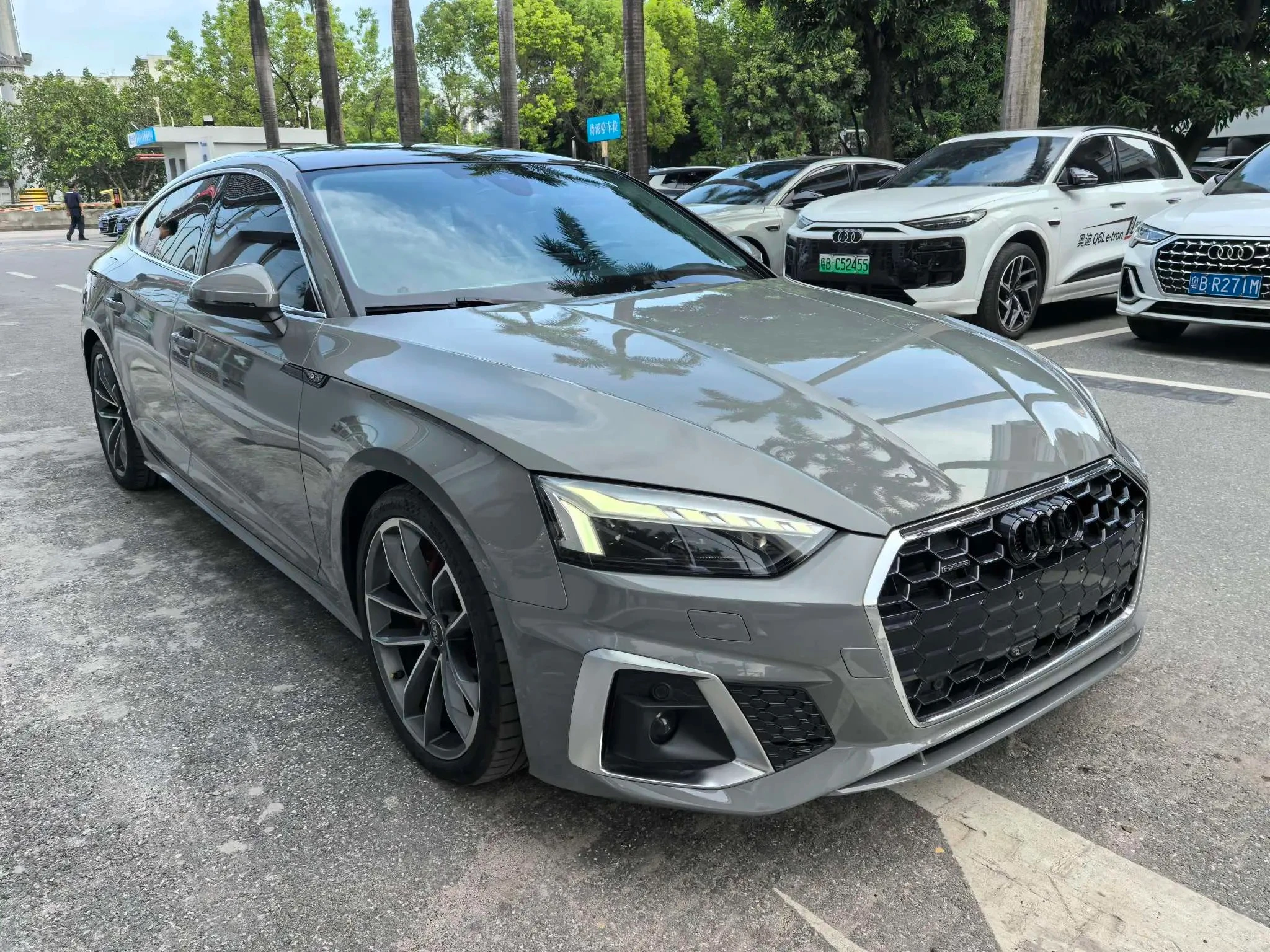Audi A5 40 TFSI Luxury Dynamic Trim - exterior