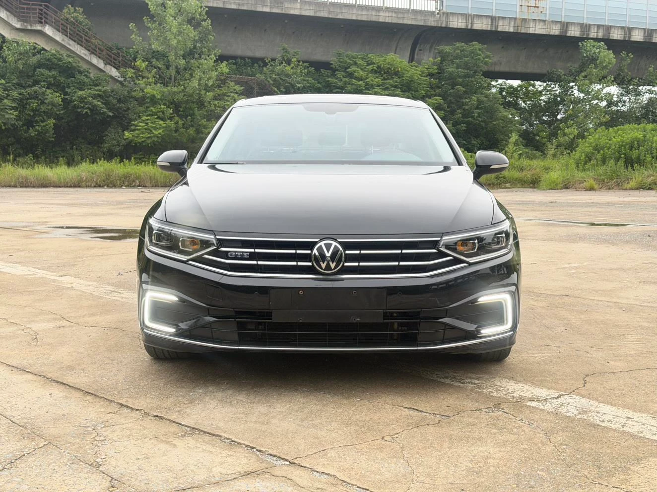 Volkswagen Magotan PHEV Luxury - exterior