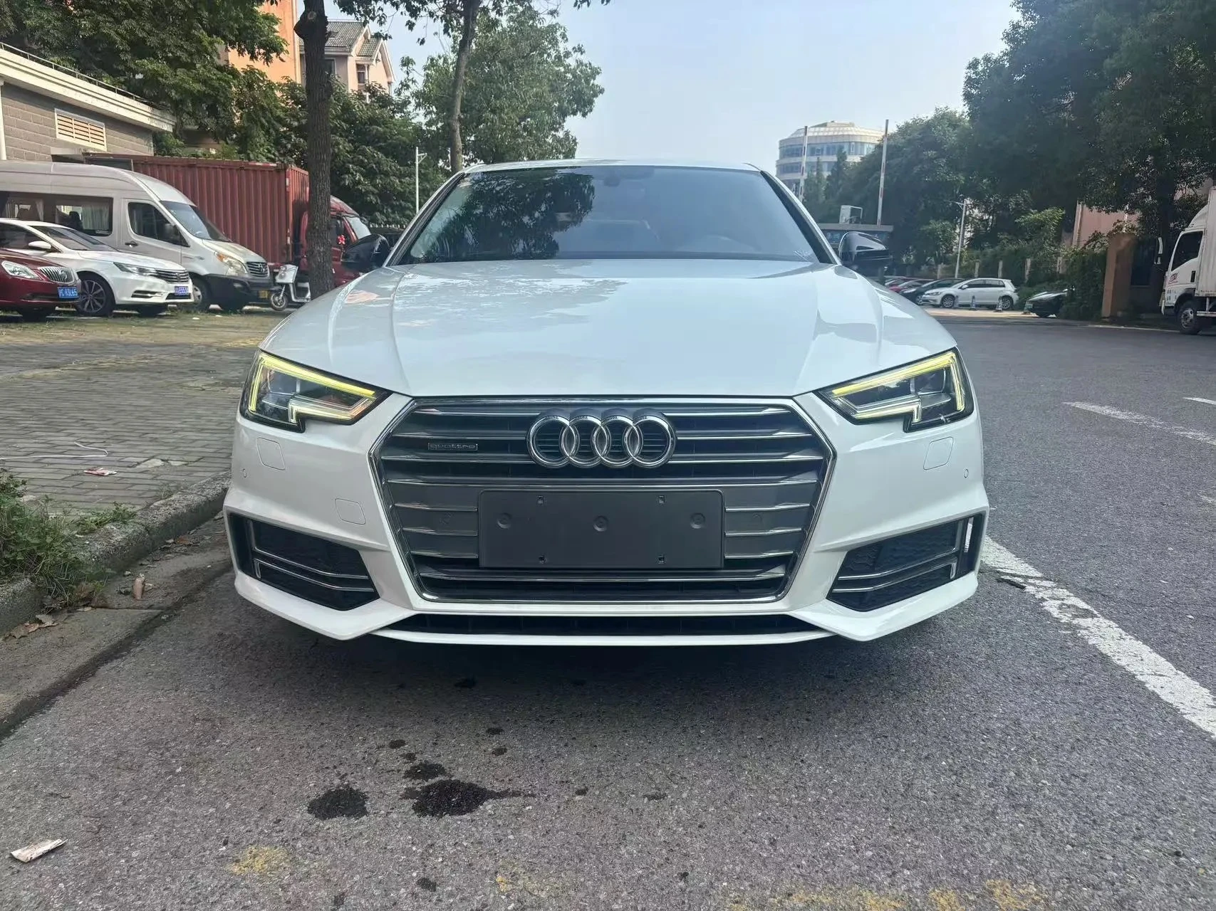 Audi A4L 45TFSI30th Anniversary Sport Edition - exterior