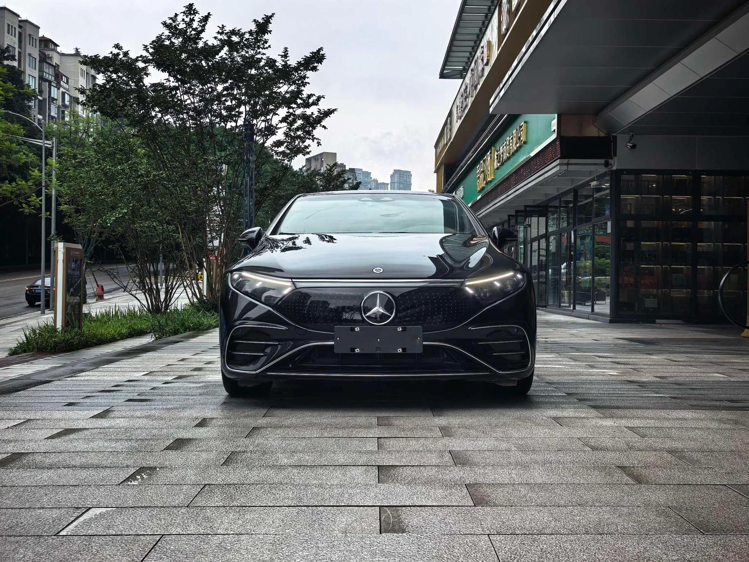 Mercedes-Benz EQS-class 580 4MATIC - exterior