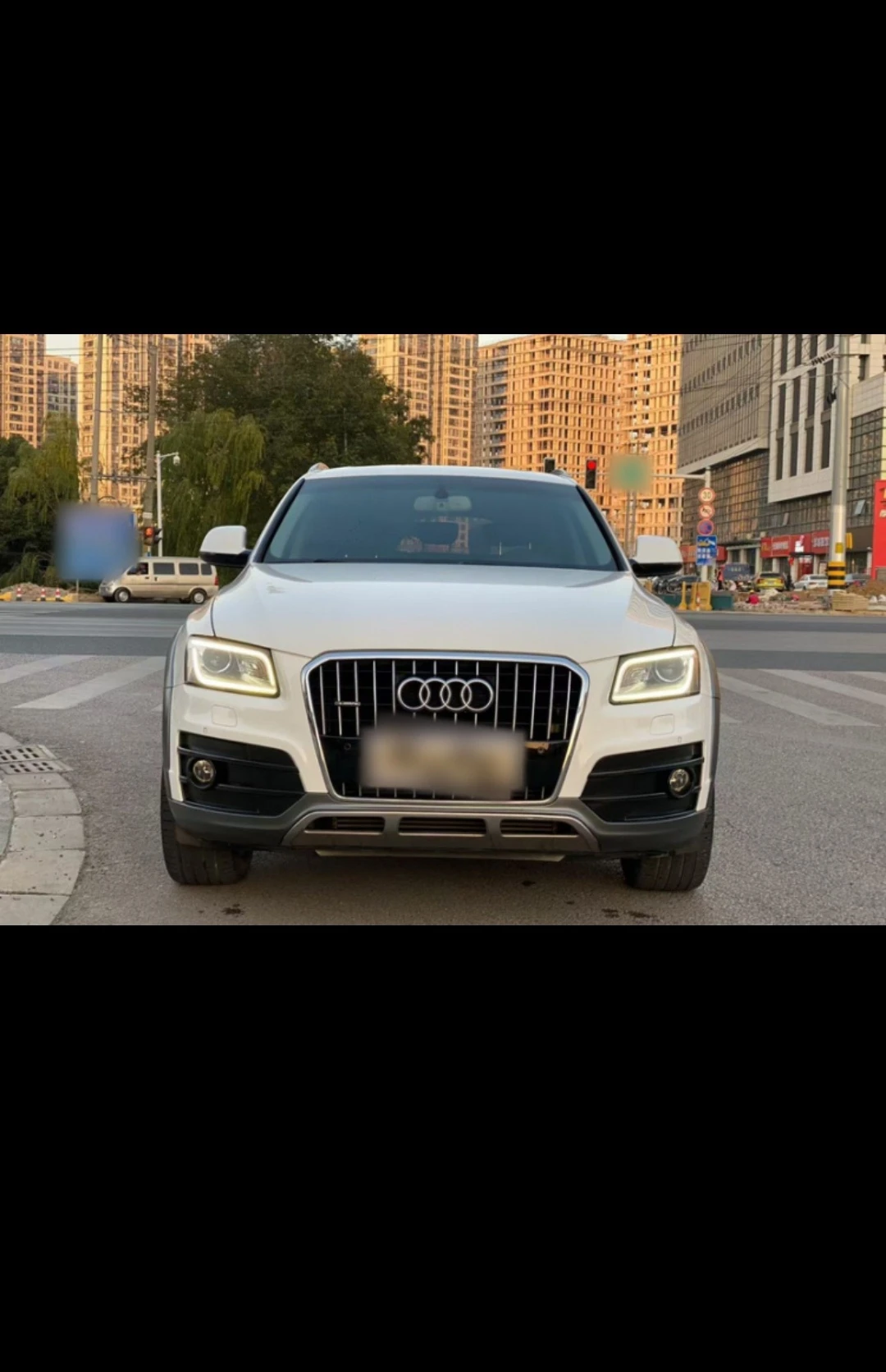 Audi Q5 40 TFSI - exterior