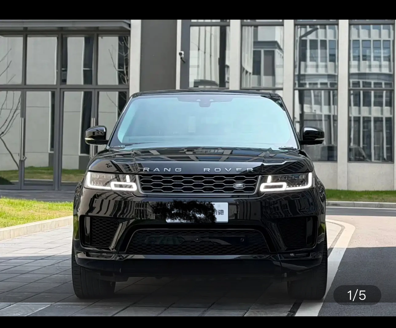 Land Rover Range Rover Sport HSE - exterior