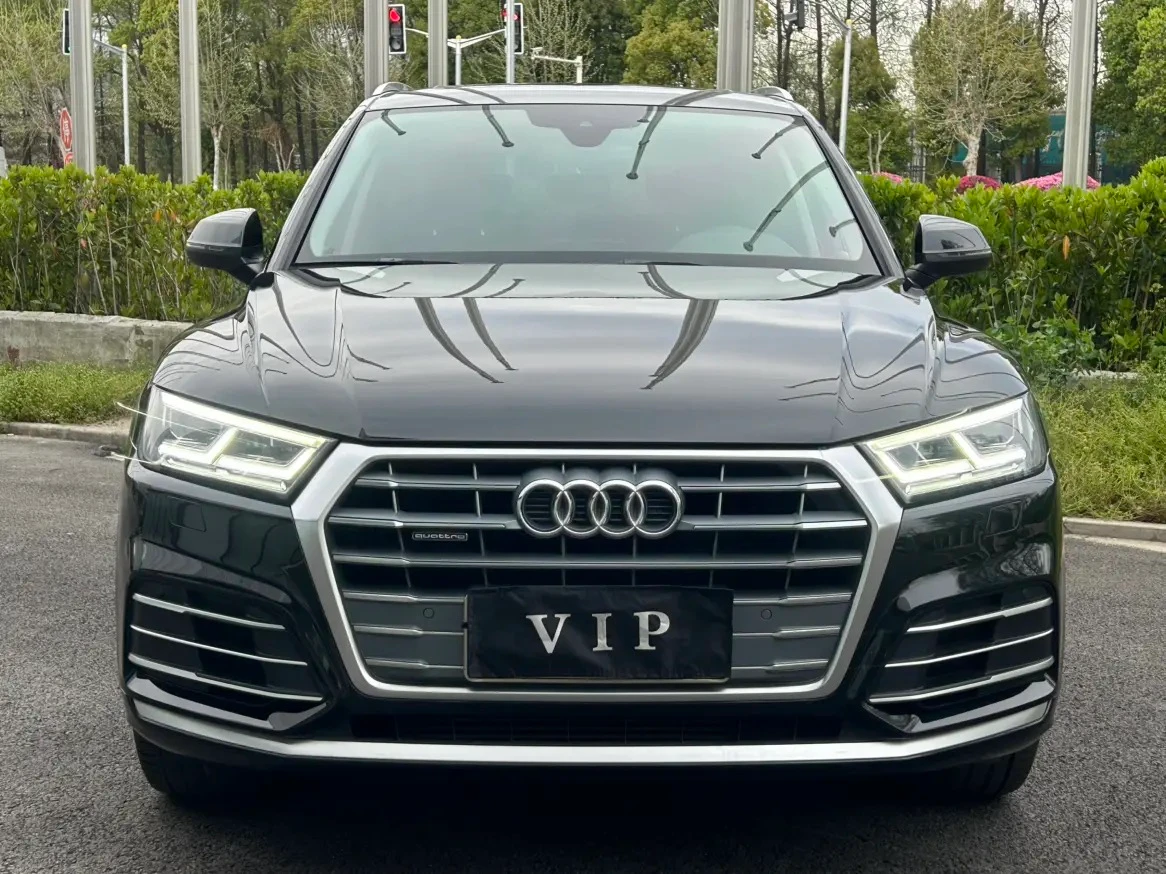 Audi Q5L 40T Fashion Trim - exterior