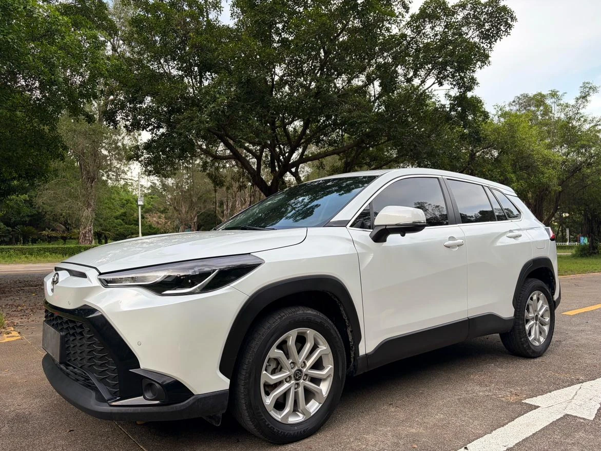 Toyota Frontlander 2.0L CVT Elite Edition