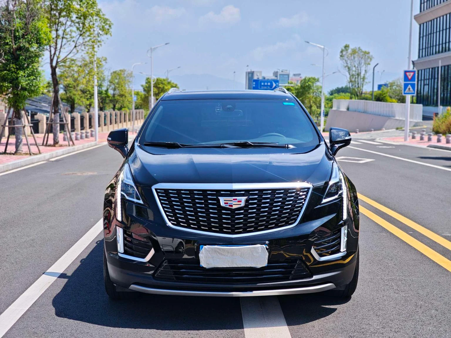 Cadillac XT5 2.0T FWD Fashion - exterior