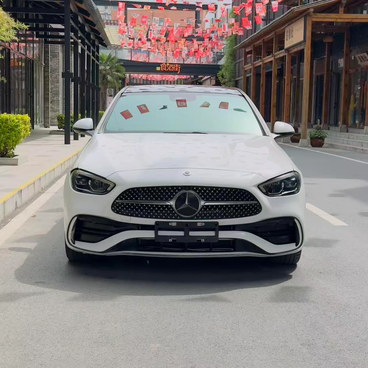 Mercedes-Benz C-Class C260 L Facelift Sport Edition - exterior