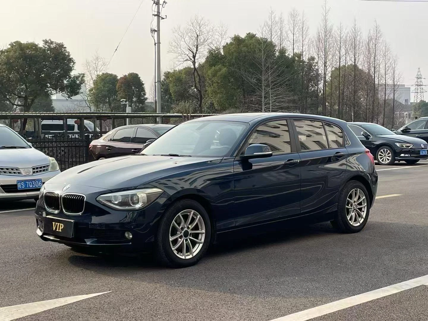 BMW 118i Leading Model