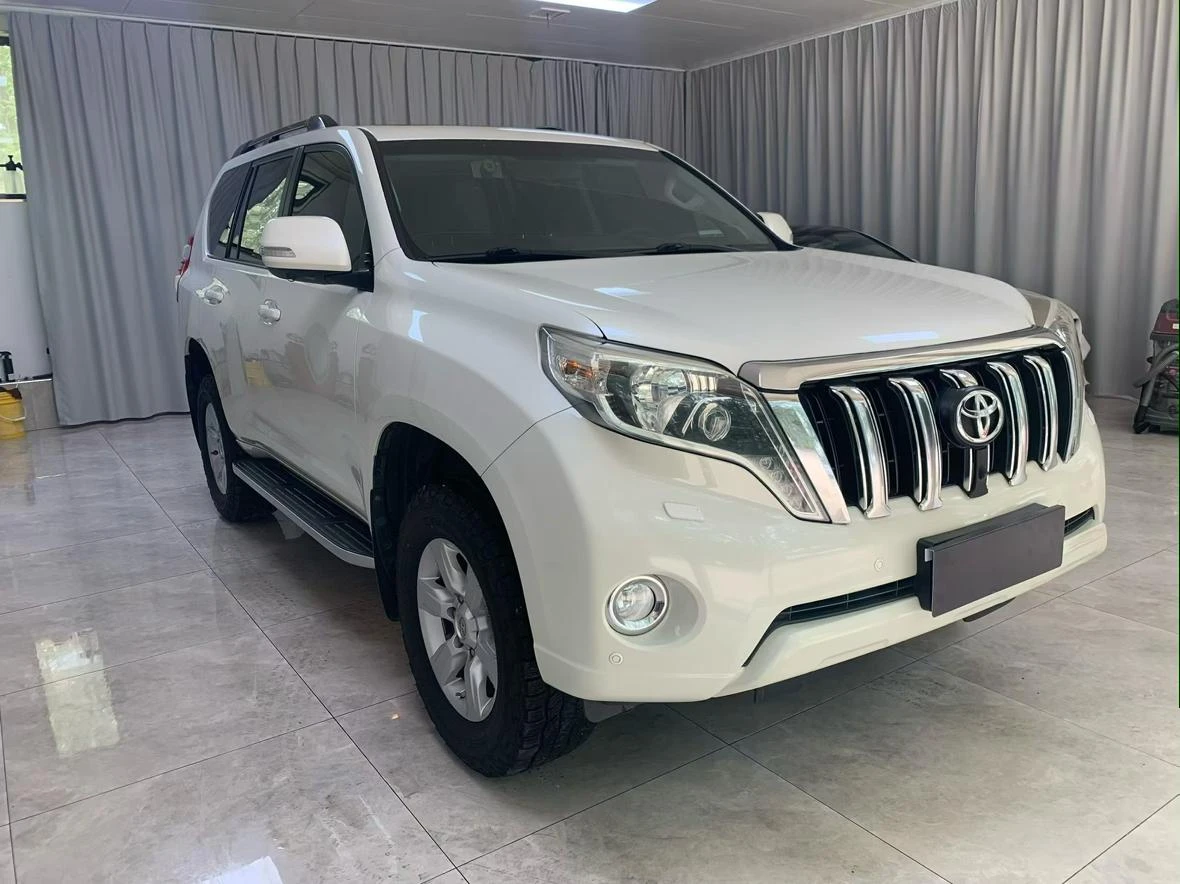 Toyota Prado - exterior