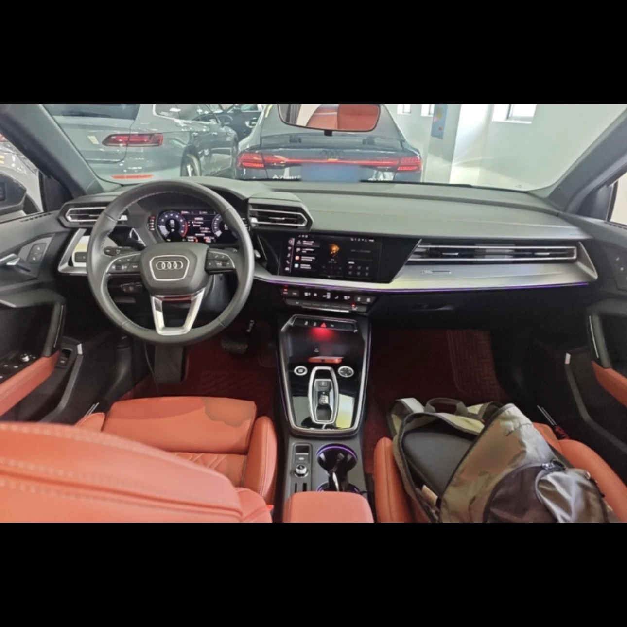Audi A3  35 - interior