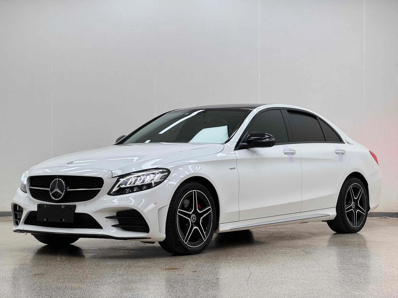 Mercedes-Benz C-Class C260 L