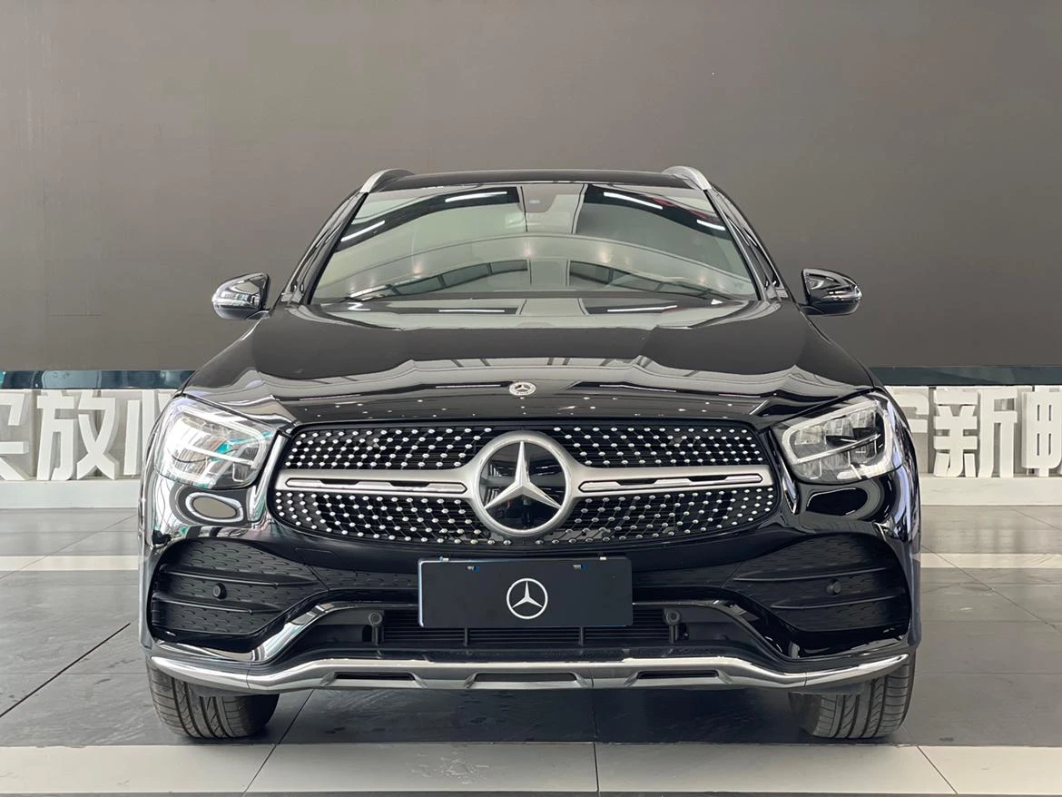 Mercedes-Benz GLC  260 L 4MATIC Luxury Edition - exterior